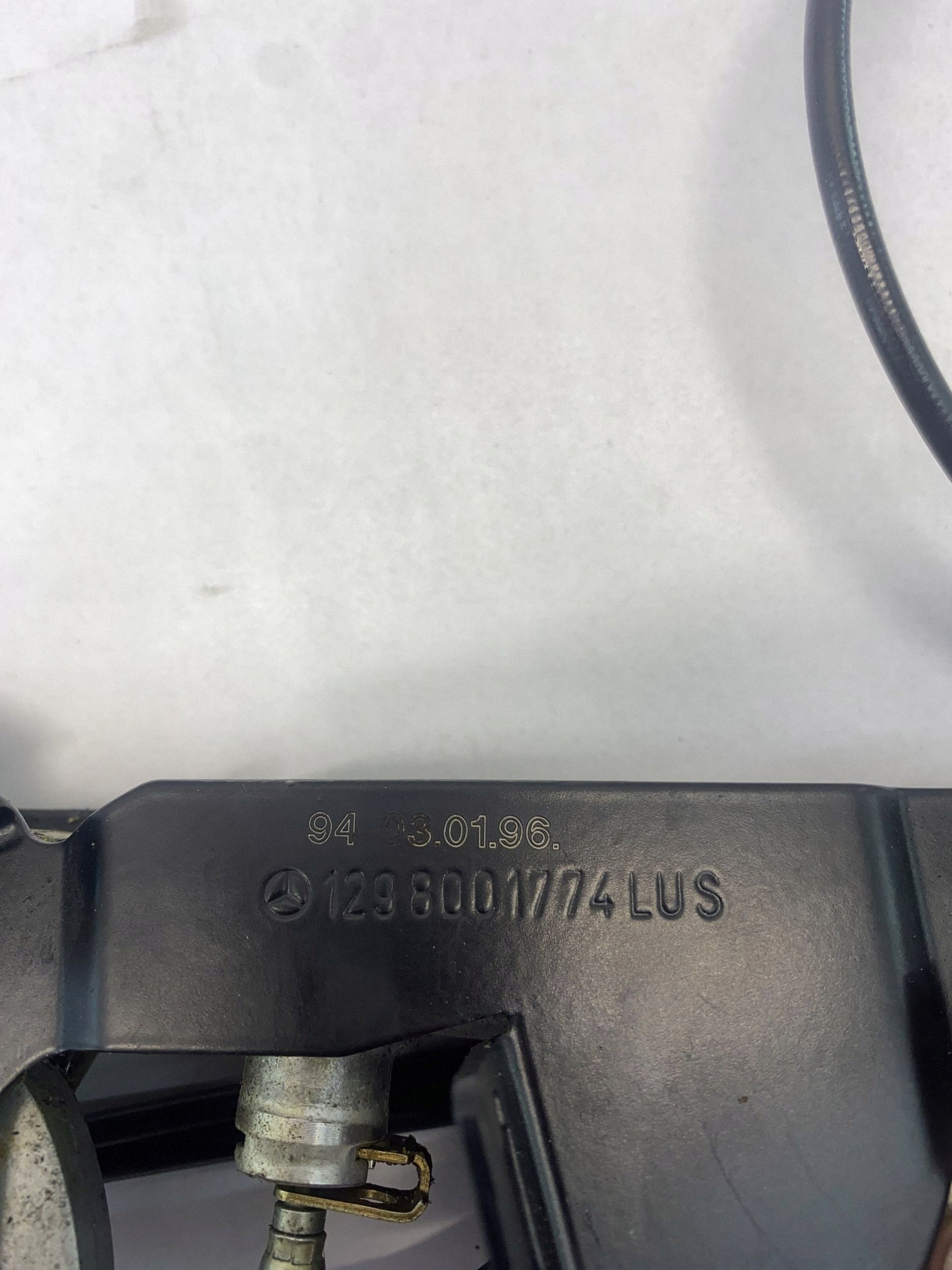 Kattosylinterit OEM A1298001774 Mercedes-Benz SL:lle image 6