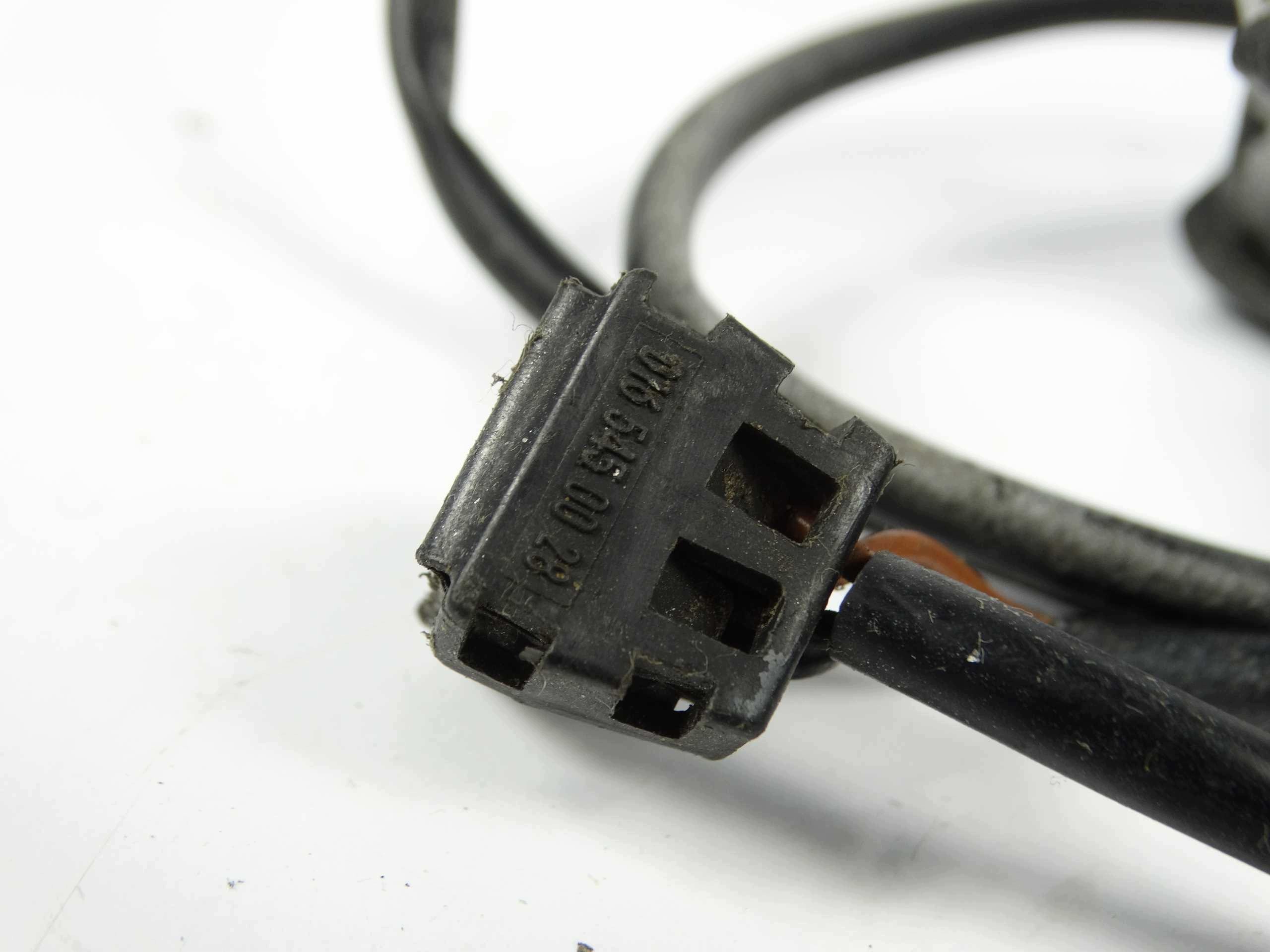 Begagnad Mercedes-Benz SL R129 vindrutetorkarspruta OEM A0165450028 image 4