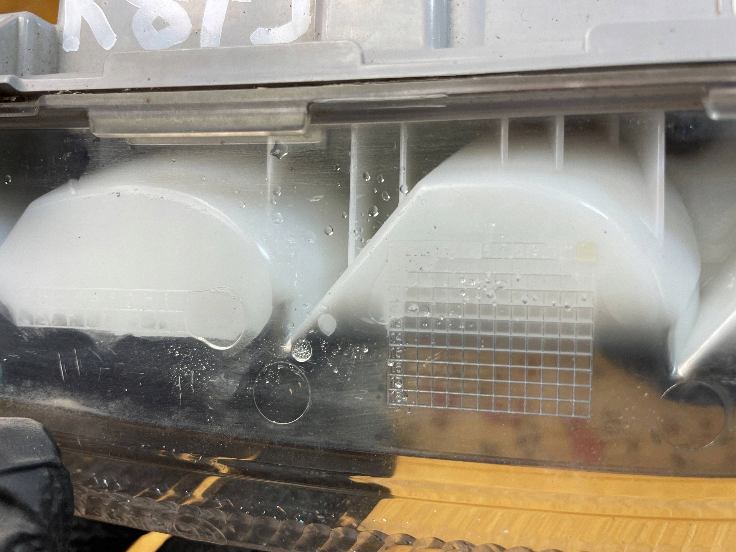 Mercedes-Benz Halogen Rechts Vorne LED DRL Kühlergrill A2049069200 image 5