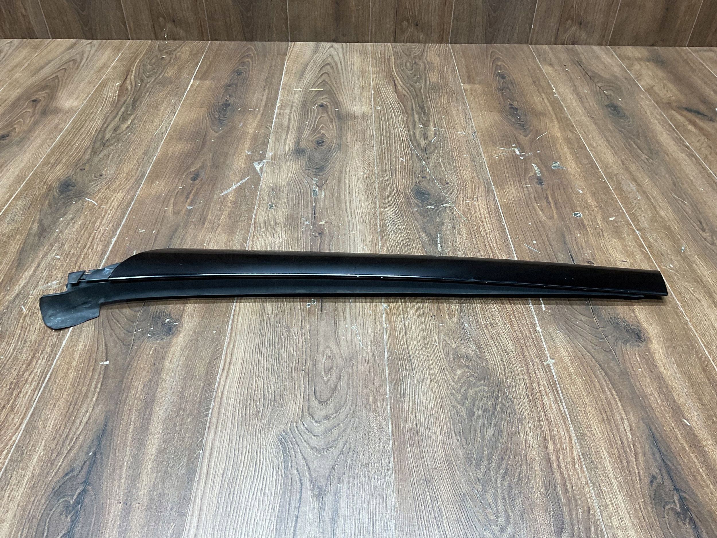 OEM 1296980218 Etutuuletin Pilariliuska Mercedes-Benz image 4