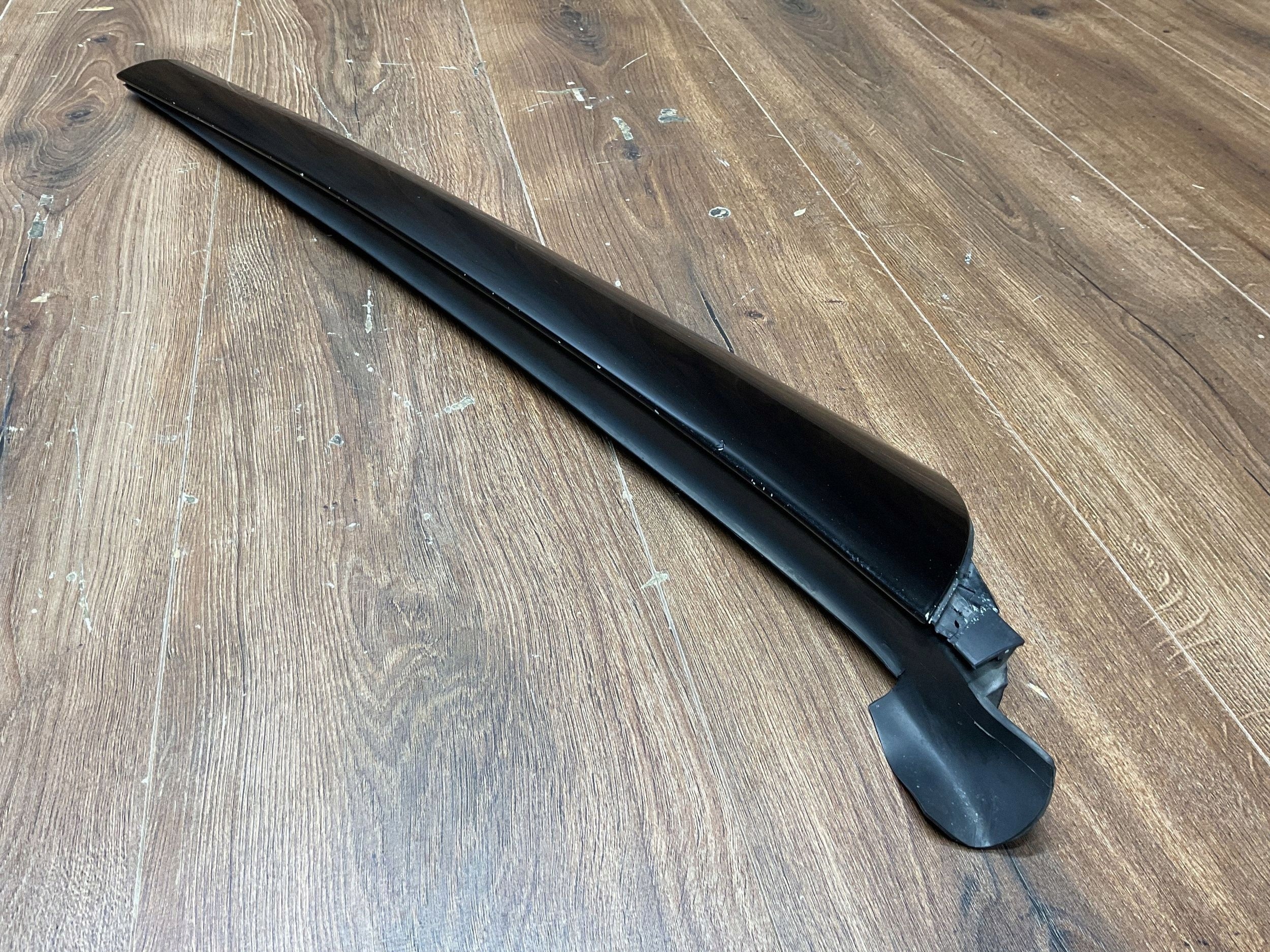 OEM 1296980118 Frontscheiben-Säulenleiste Mercedes image 3