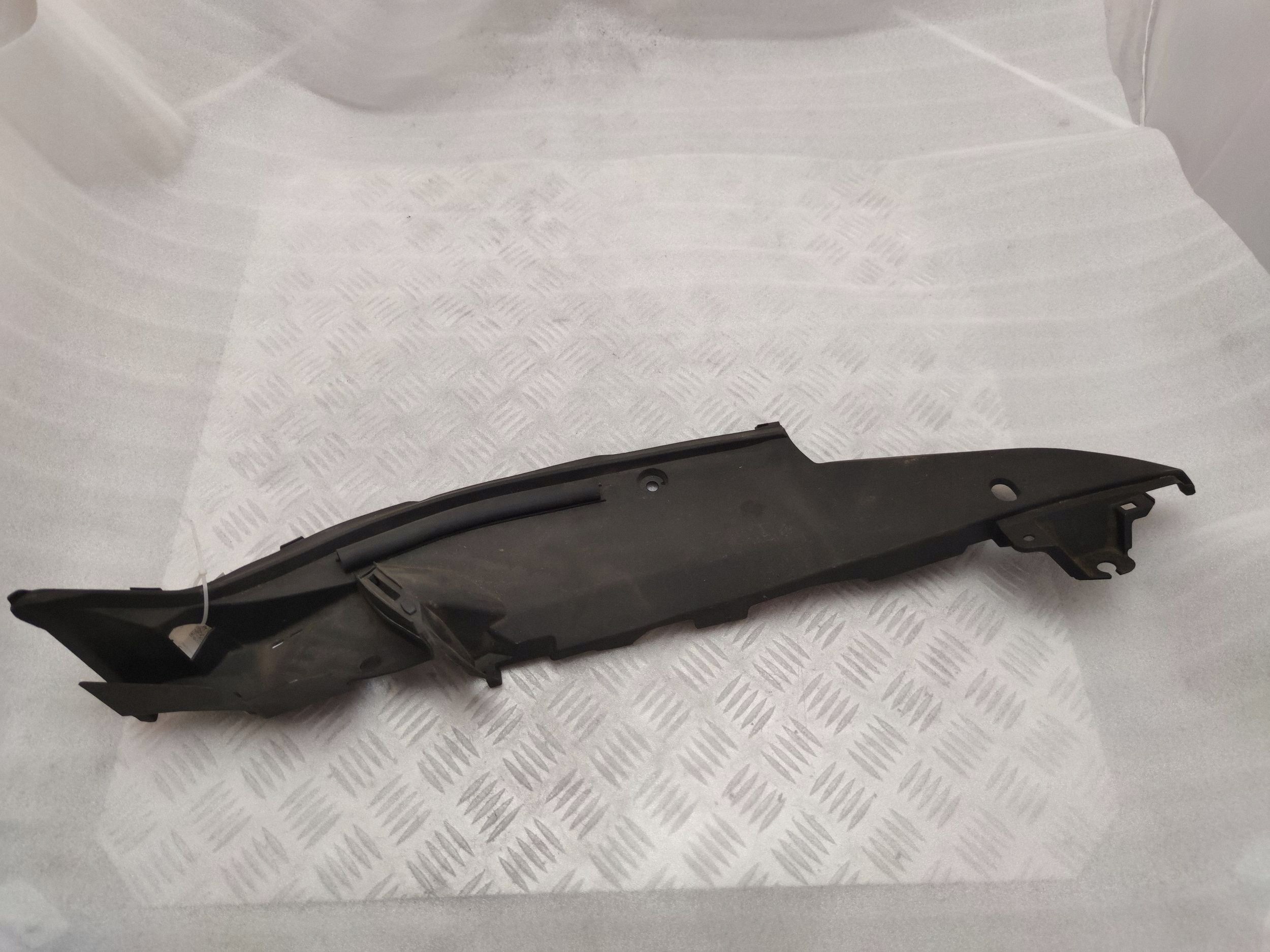 Lexus RX 450H 2017 motorkapdichting OEM 5380848060 image 2
