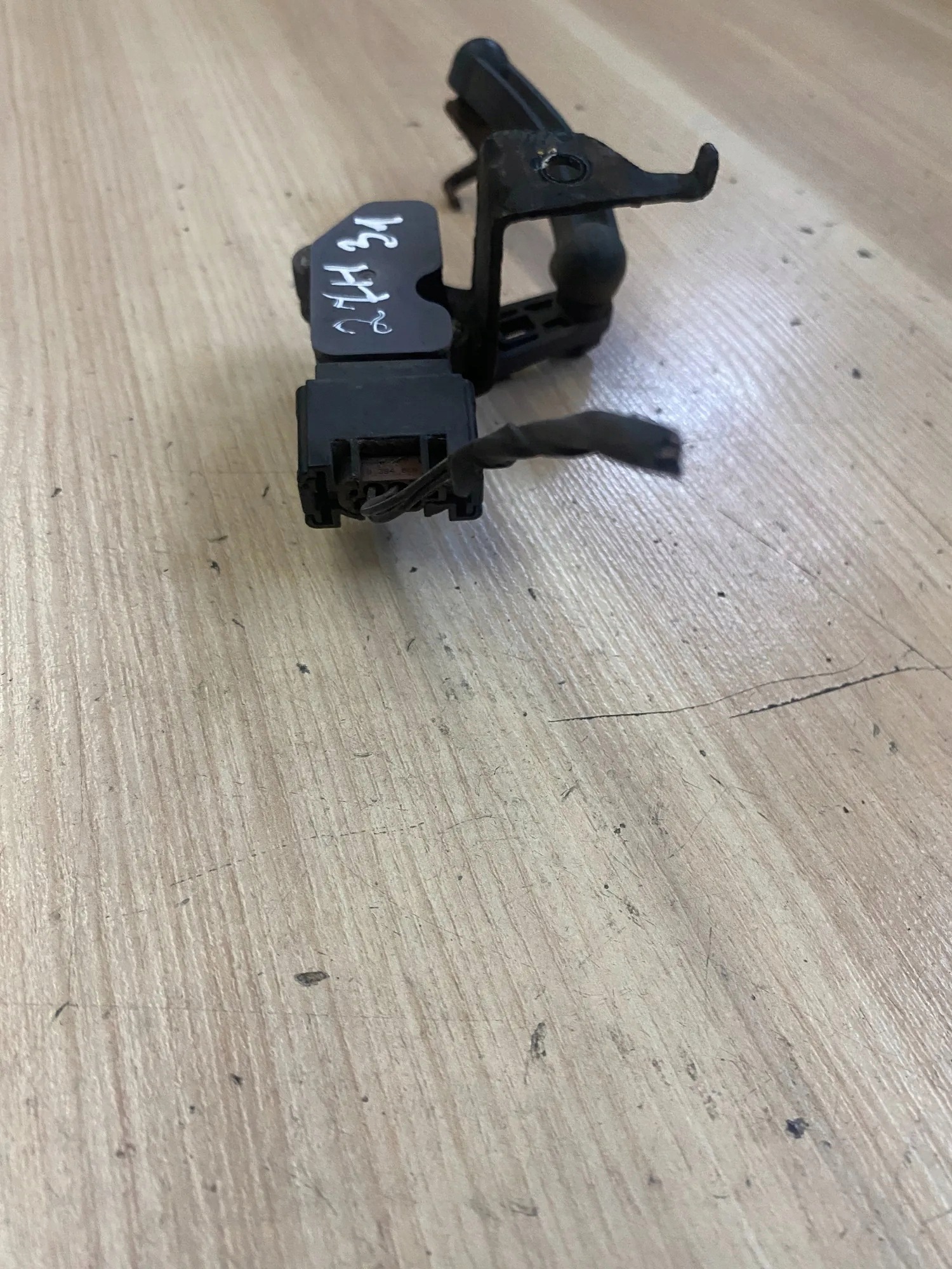 BMW Scheinwerfer-Niveausensor OEM 6870200 Vorderachse image 3