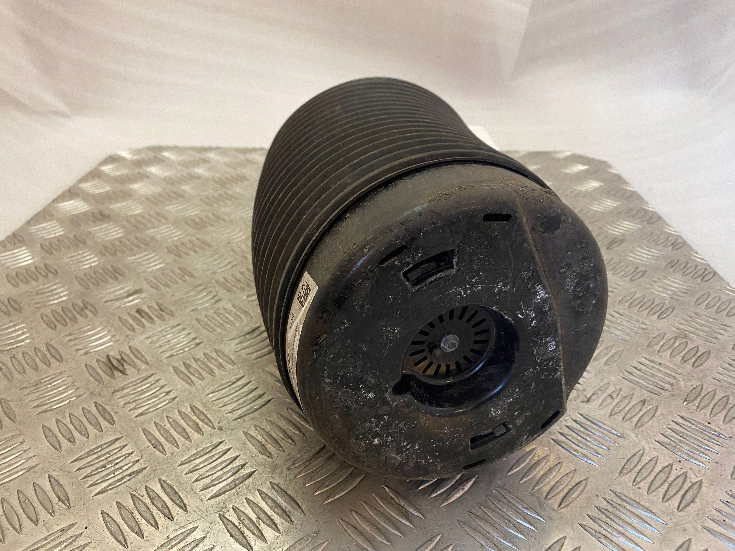 Volvo XC90 Luftfjäderväska OEM 314764428 image 5