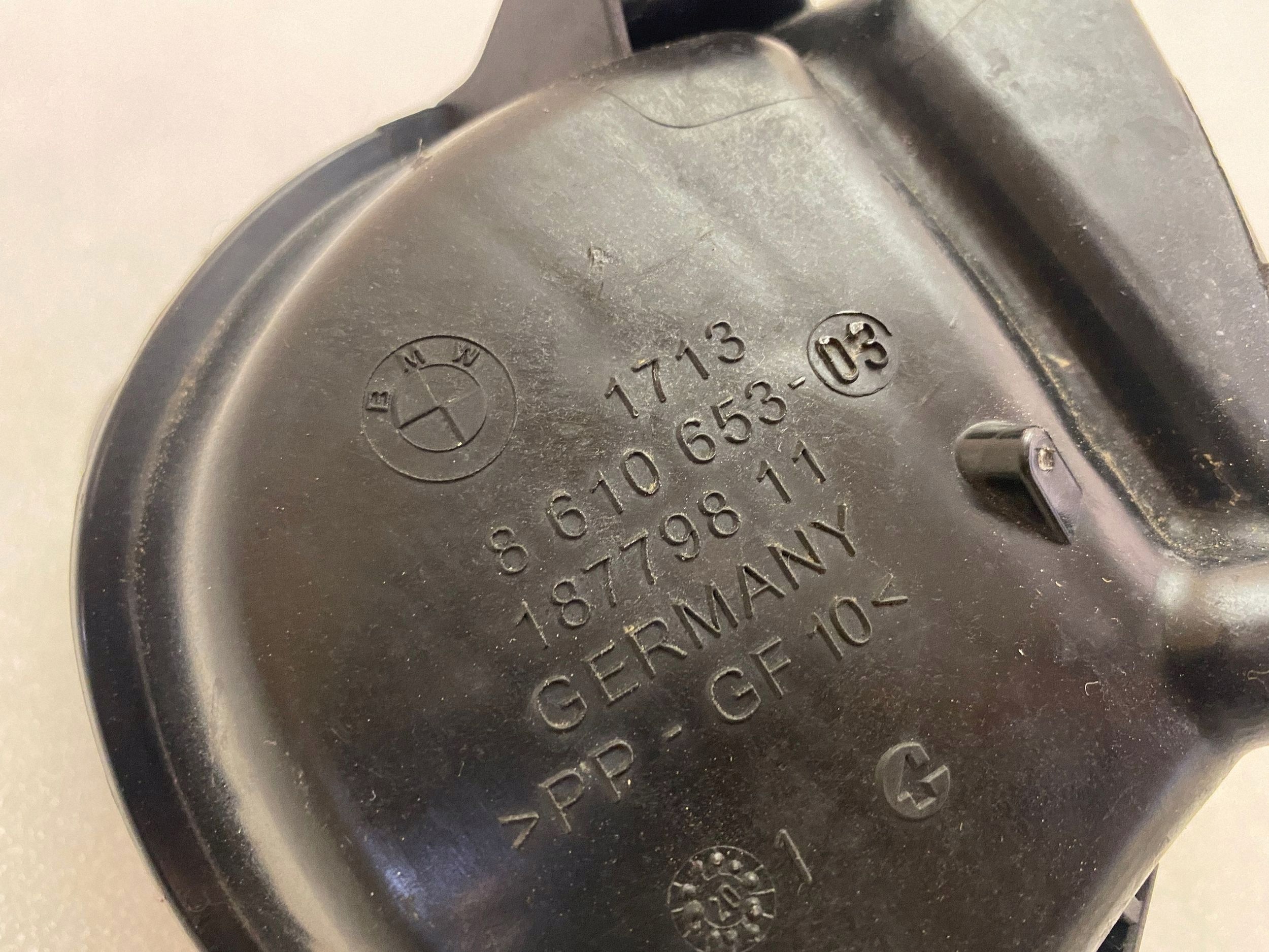 BMW 8610653 Coolant Expansion Tank Cap - Used