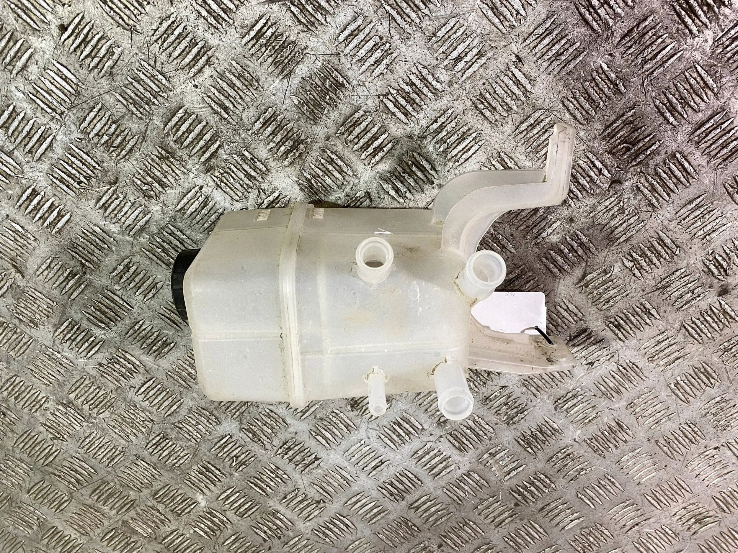 Kylvätsketank Hyundai Kona 2020 OEM 25430K4500 image 3