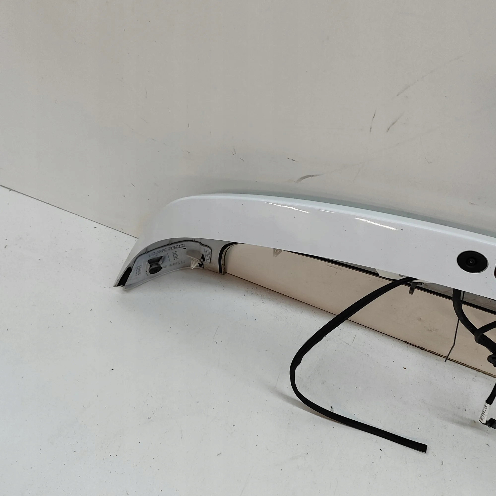 Kofferraumspoiler Buick Encore I 2019 OEM 95978986 image 5