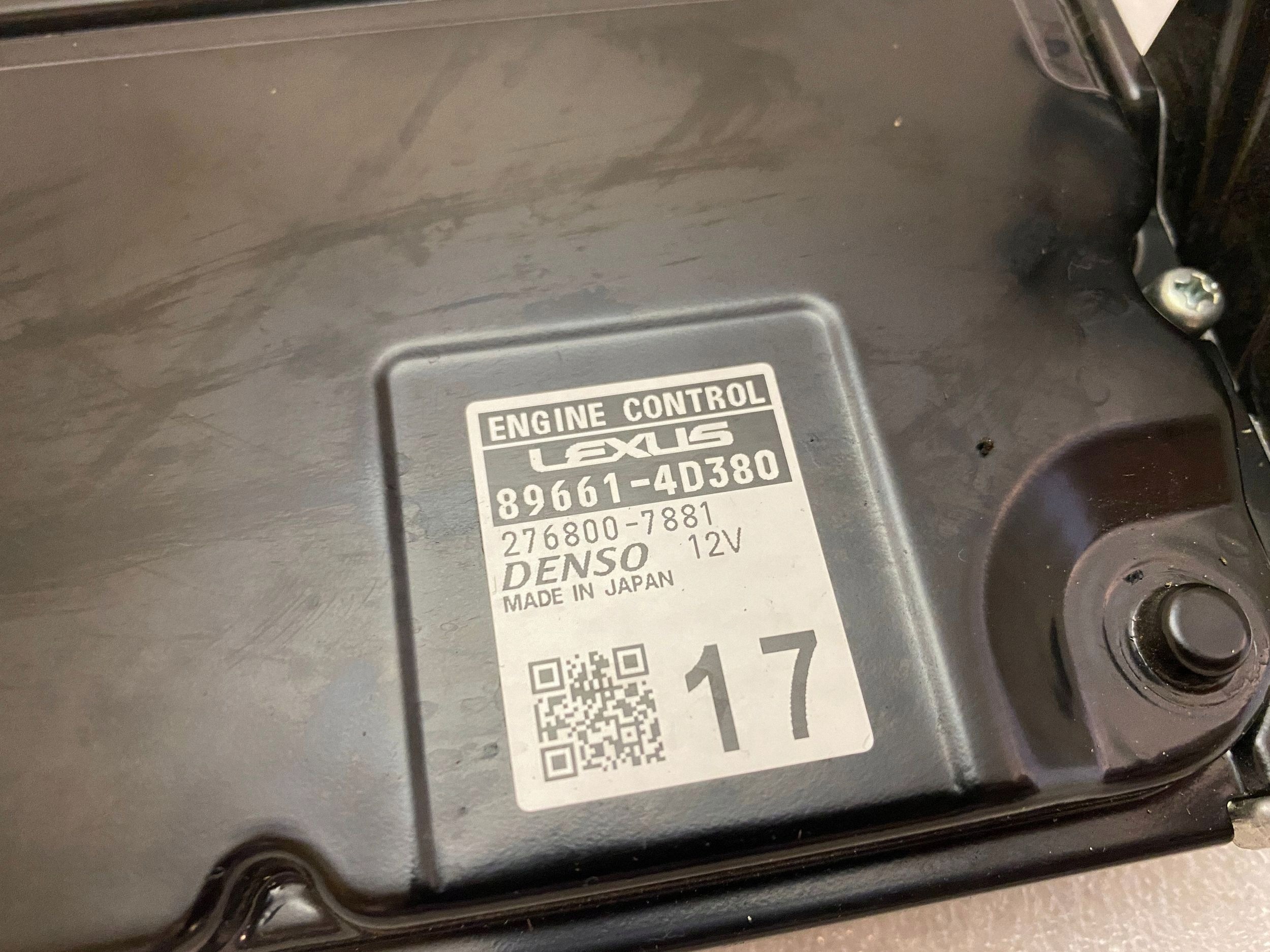 Lexus RX 450H ruiskutusohjain OEM 896614D380