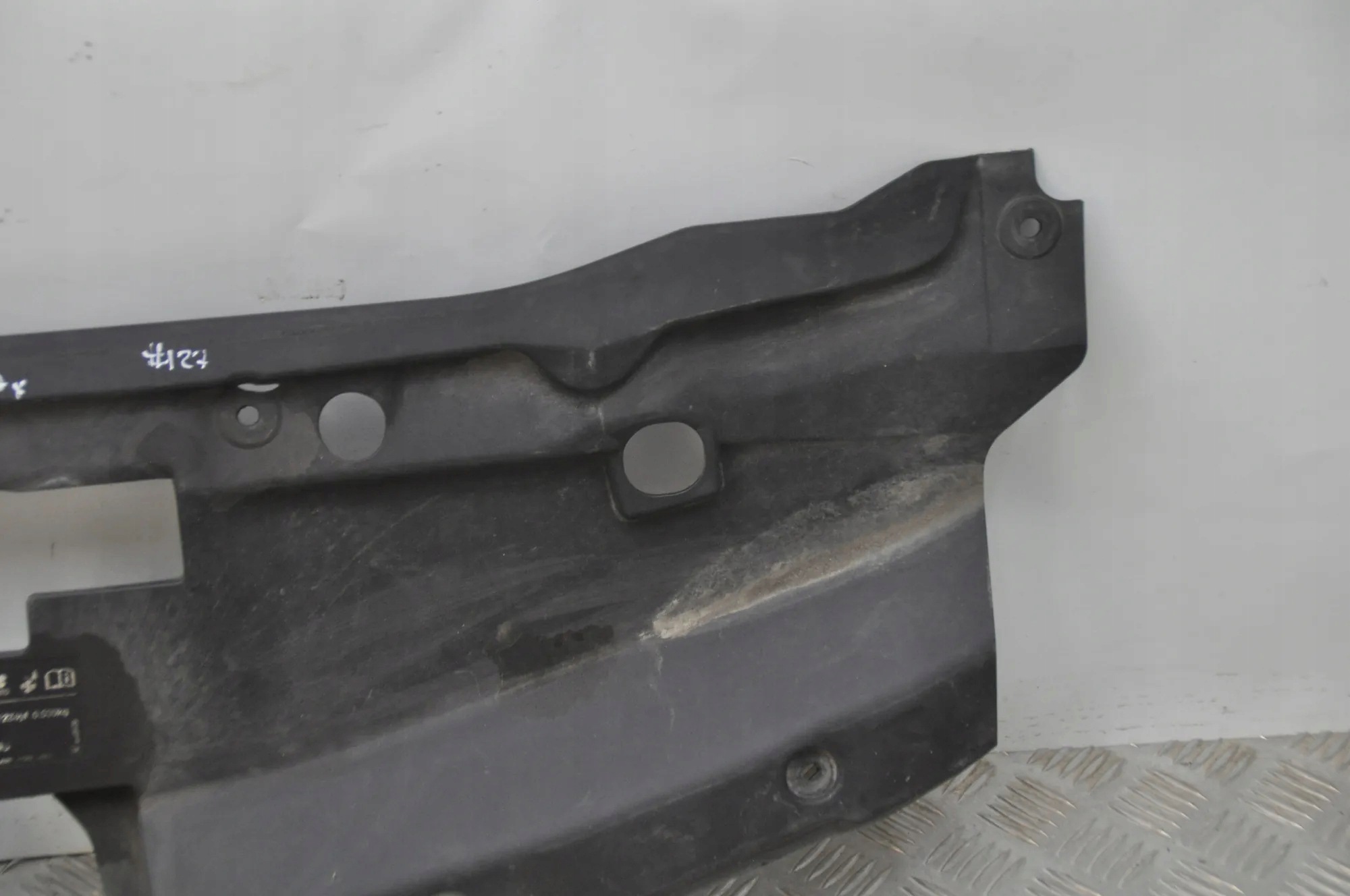 Capa do cinto dianteiro Buick Encore I 2019 OEM 94531738 image 4