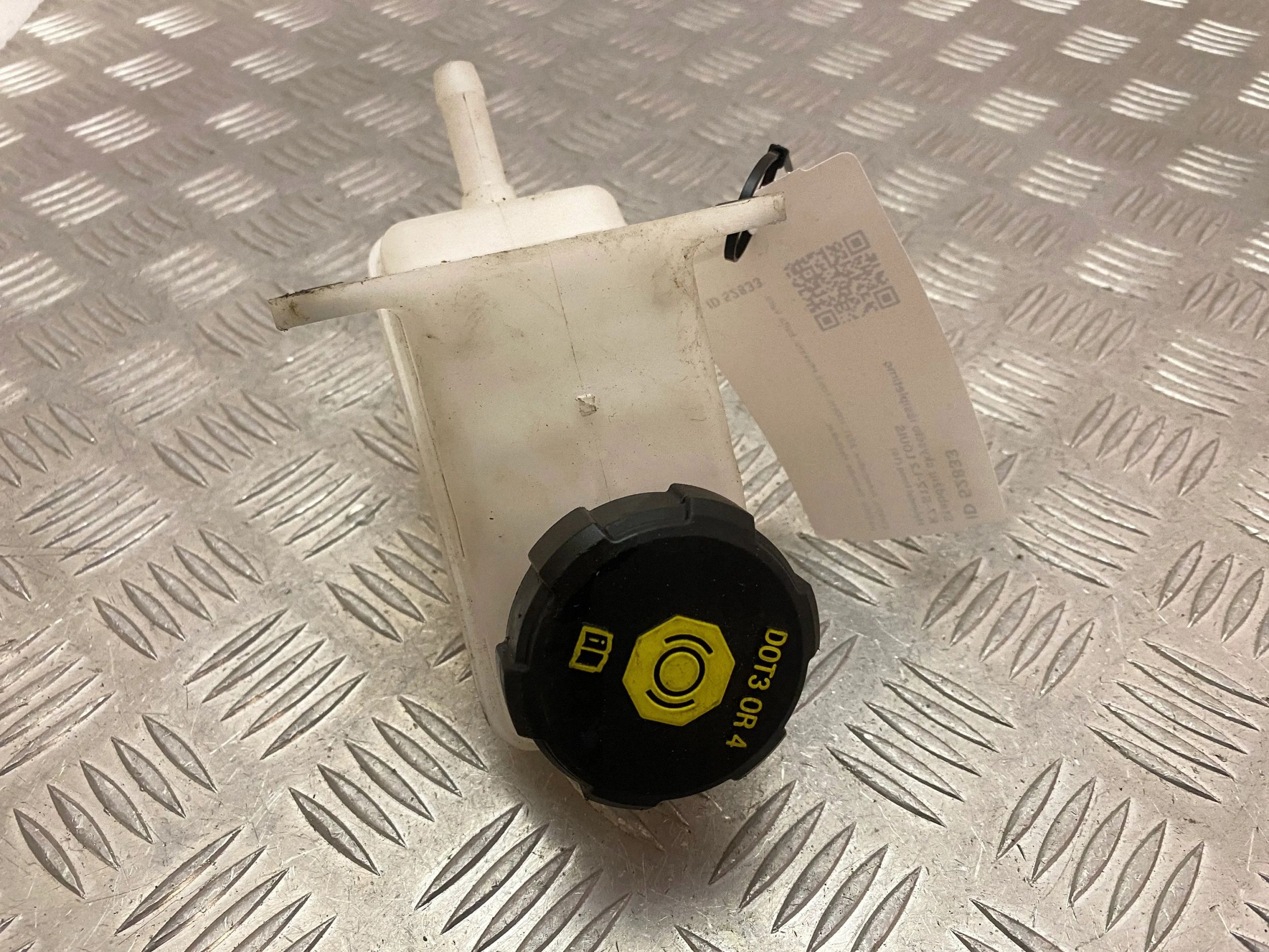 UTO52833 Bremsflüssigkeitsbehälter für Hyundai Ioniq image 2