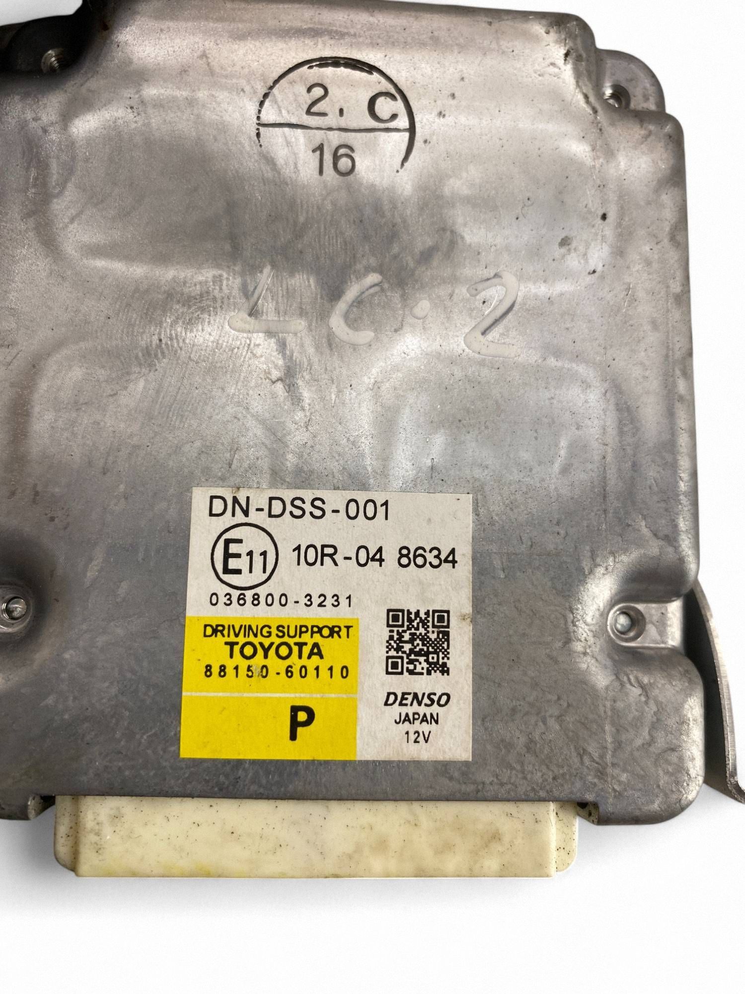 Module régulateur Toyota OE OEM 8815060110 image 3