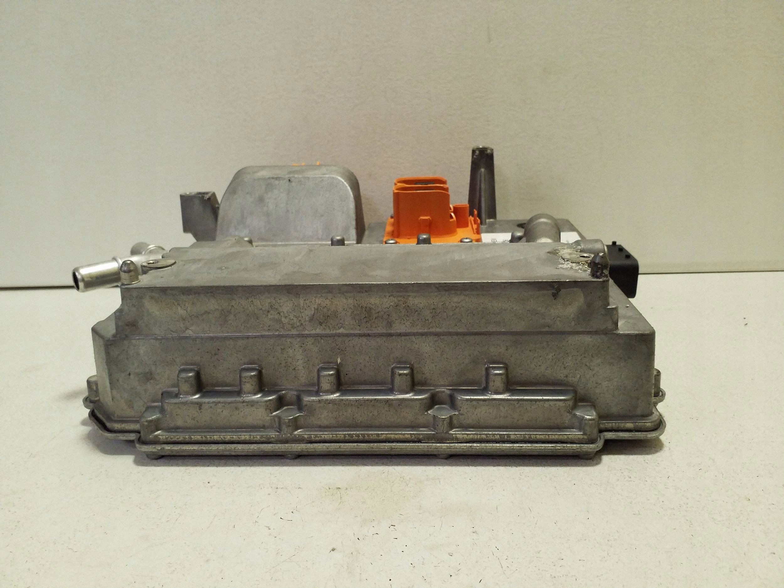 Volvo XC90 2018 Omvormer OEM 31491866 image 7