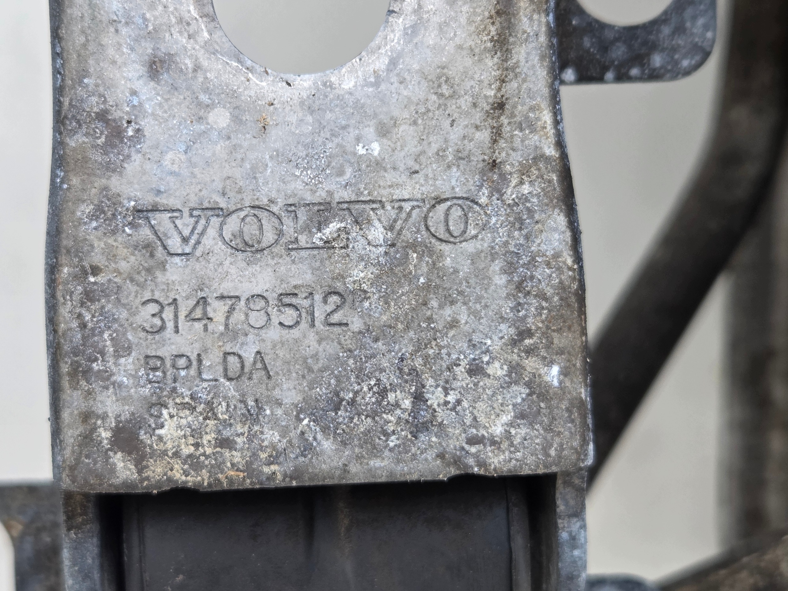 Volvo XC90 2022 Compleet Demper OEM 82441154 image 9