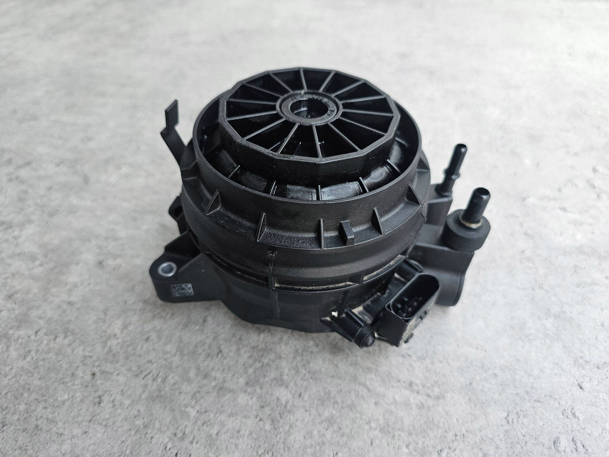 Mercedes Bränslefilterhus OEM A6540900652 image 2