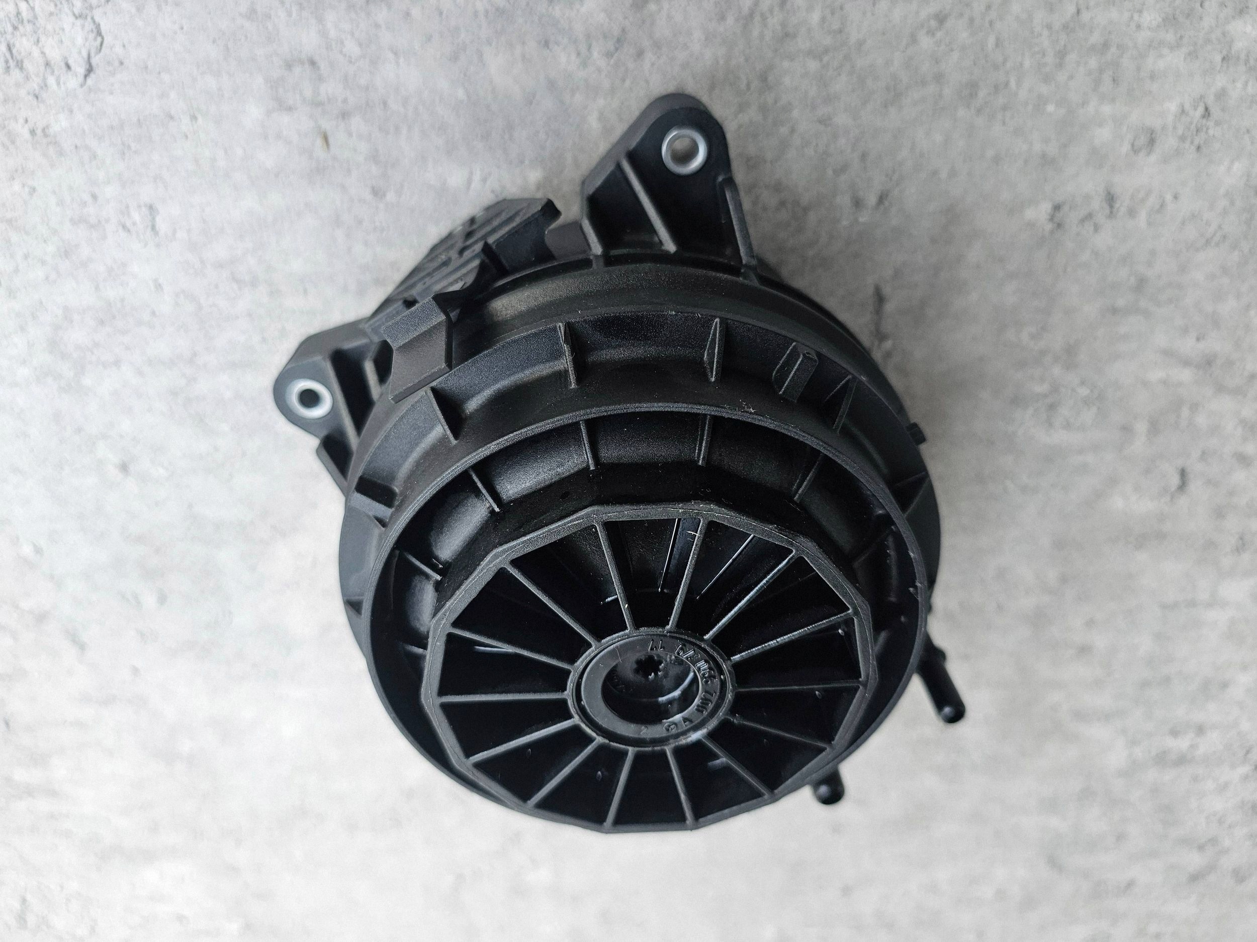 Mercedes Bränslefilterhus OEM A6540900652 image 5