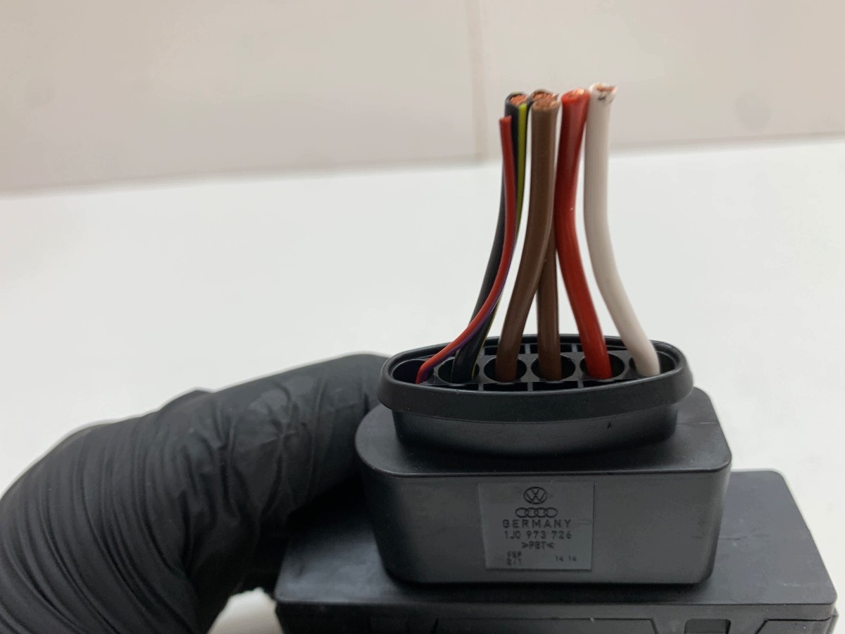 Módulo Bomba Inyección OEM 80A906093C image 3