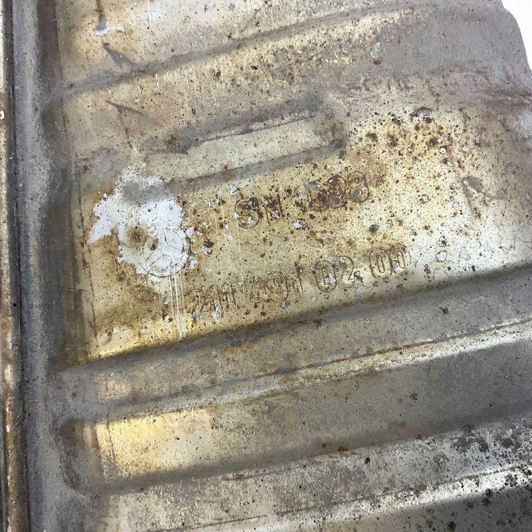 Mercedes W211 3.2 CDI einddemper OEM 2114910200 image 10