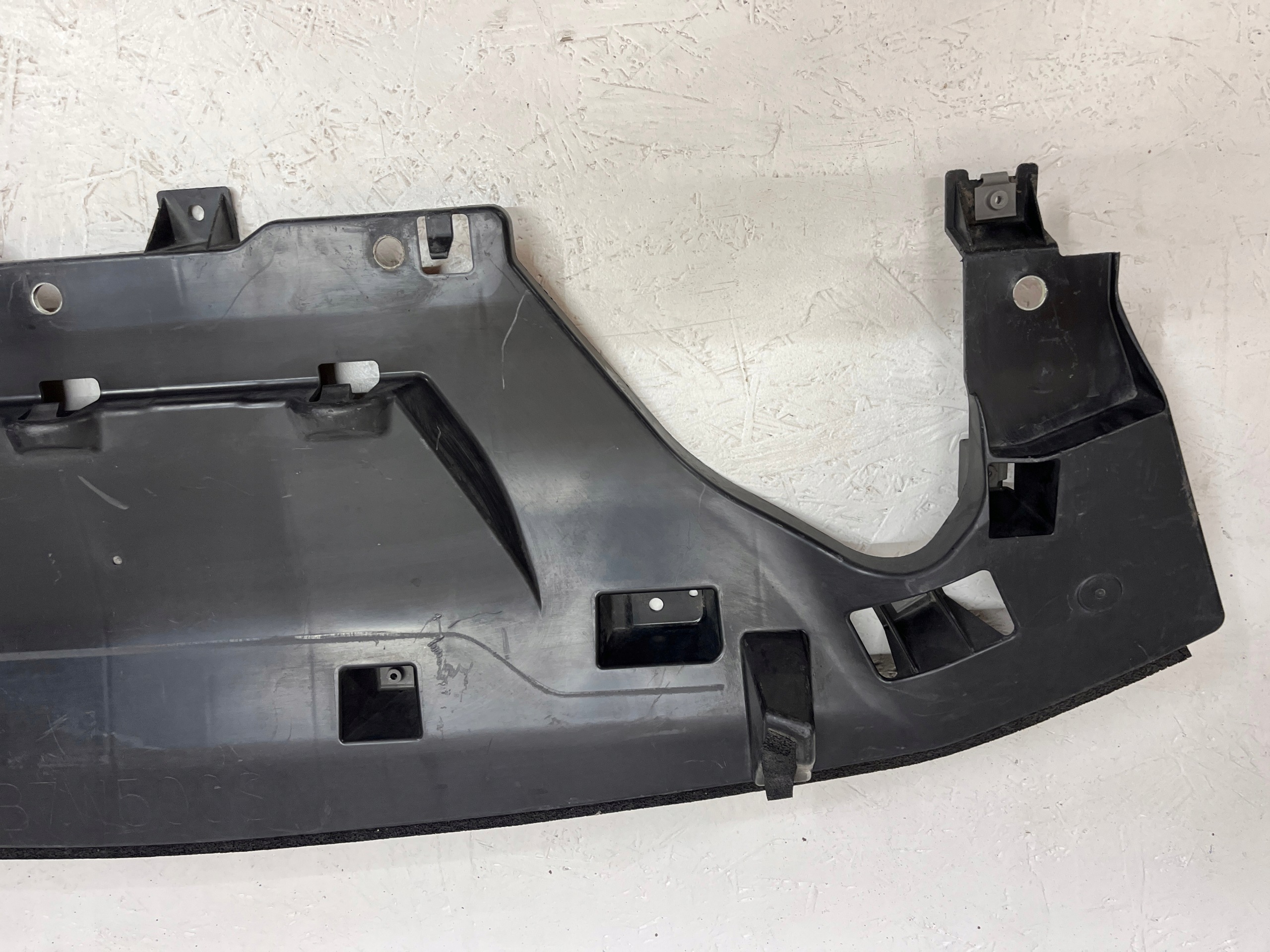 KB7W500S1 Escudo de pára-choques para Mazda CX-5 2017+ image 4