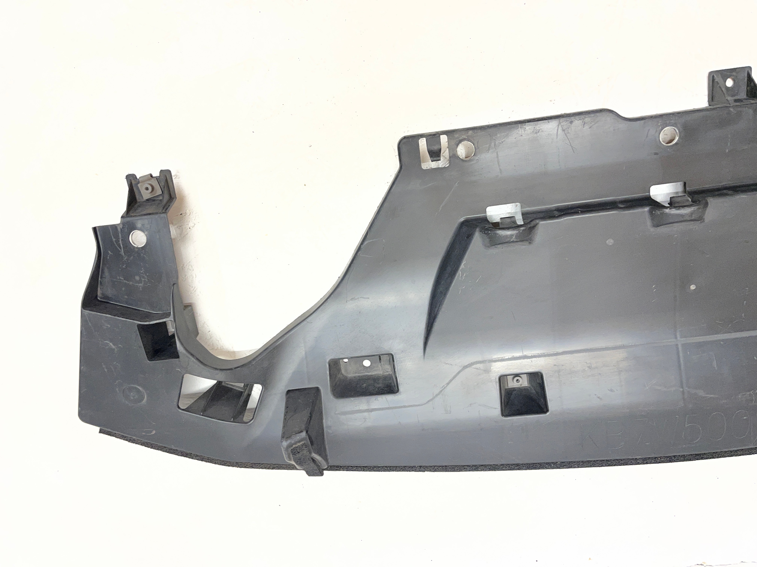 KB7W500S1 Escudo de pára-choques para Mazda CX-5 2017+ image 5