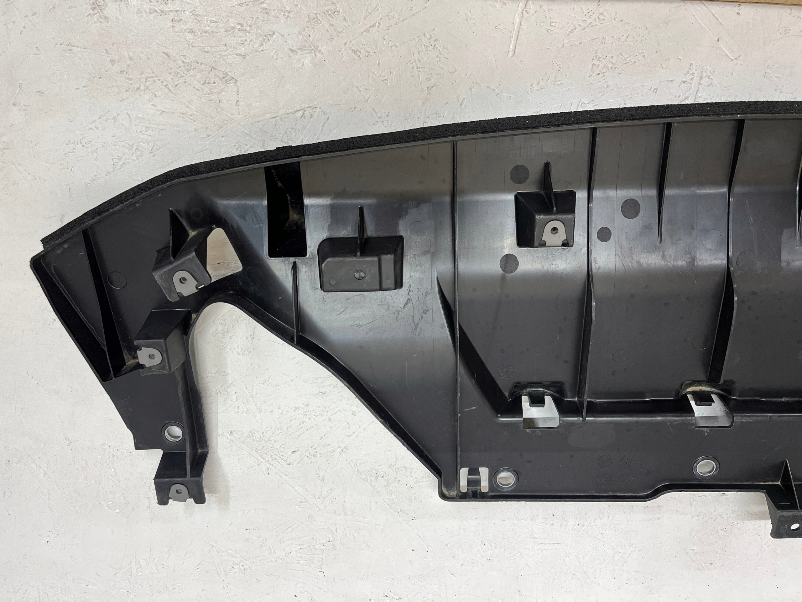 KB7W500S1 Escudo de pára-choques para Mazda CX-5 2017+ image 7