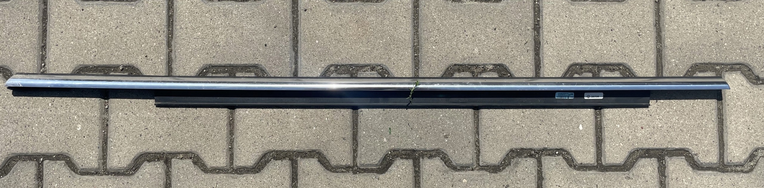 Junta ventana puerta trasera OEM 4H4853764C Audi A8 image 2