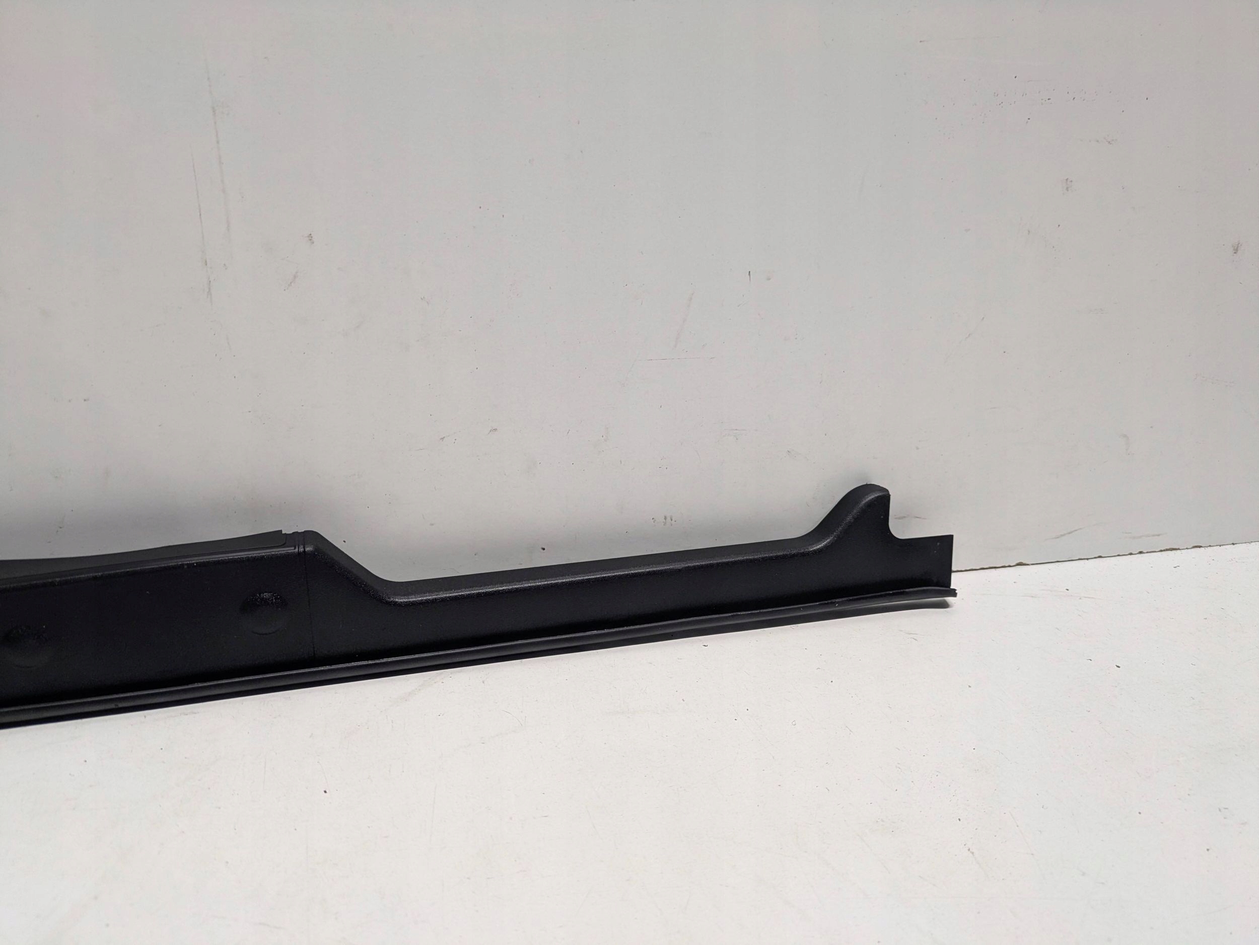 Audi A4 B9 Cache Pare-chocs Gauche 8W6820581G image 3
