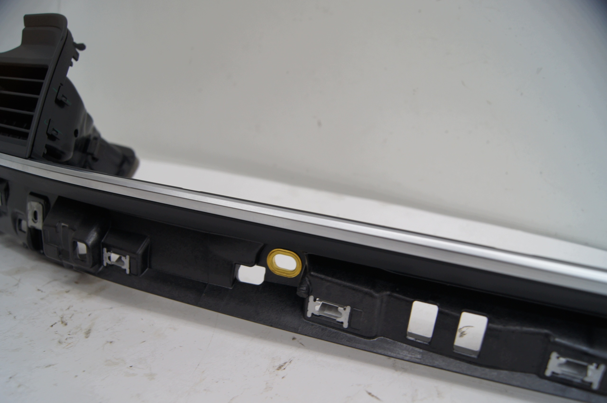 Cadre de Console Audi Q5 OEM 80B820902 image 3