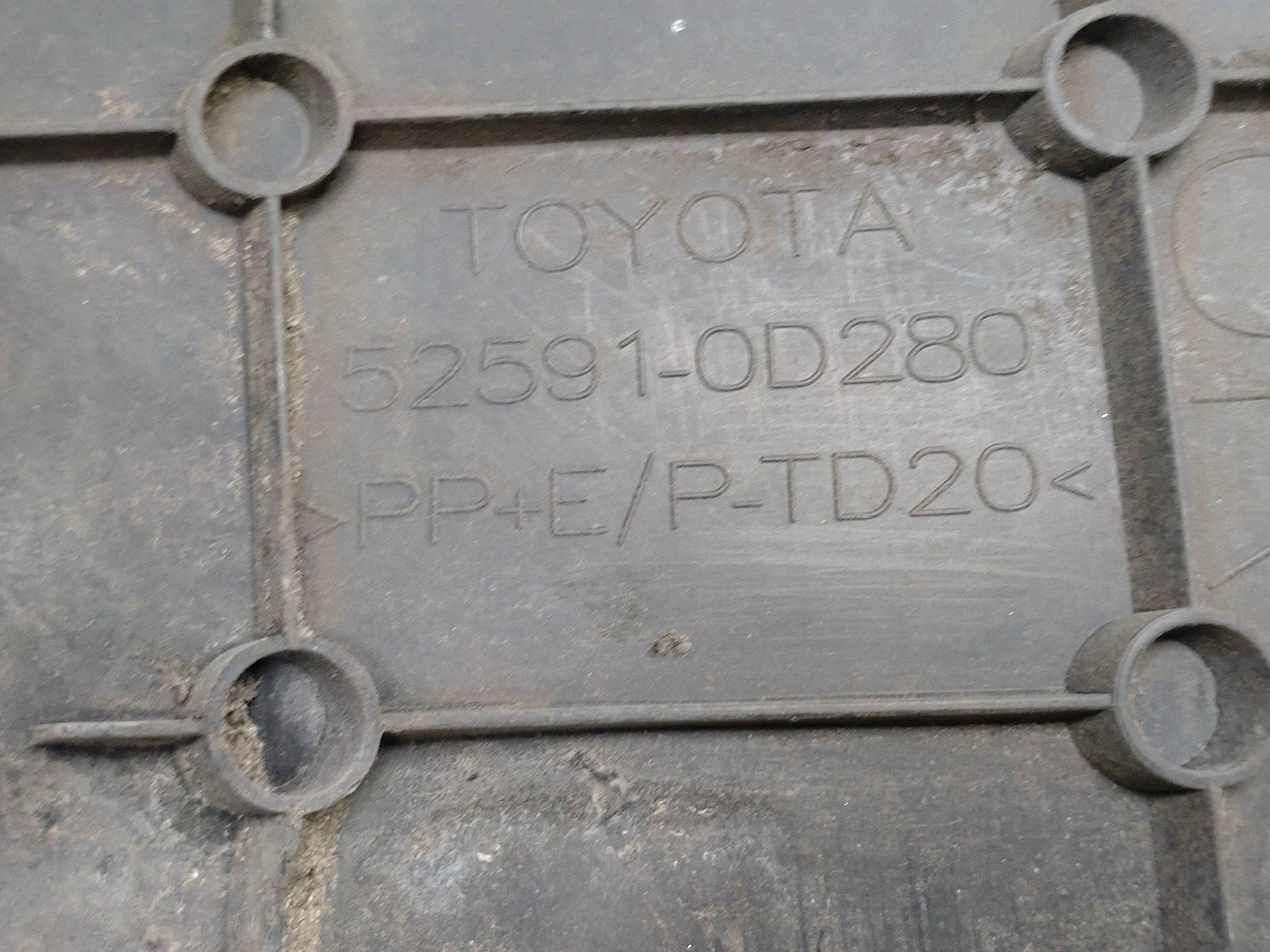 Toyota OE 52591-0D280 Arco de Roda Usado image 4
