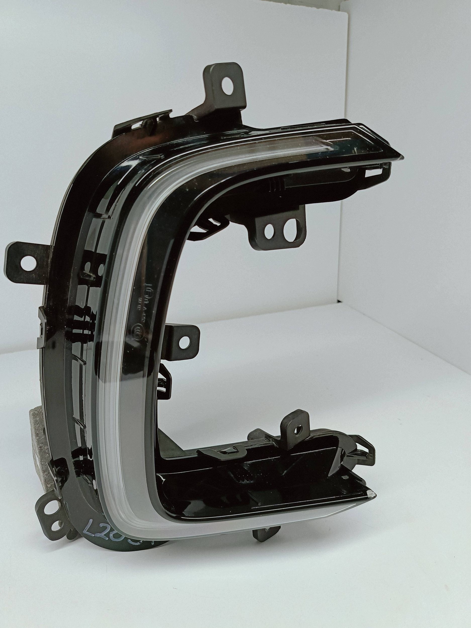 Feu DRL gauche OEM 12E941055E pour VW Up Lift image 2