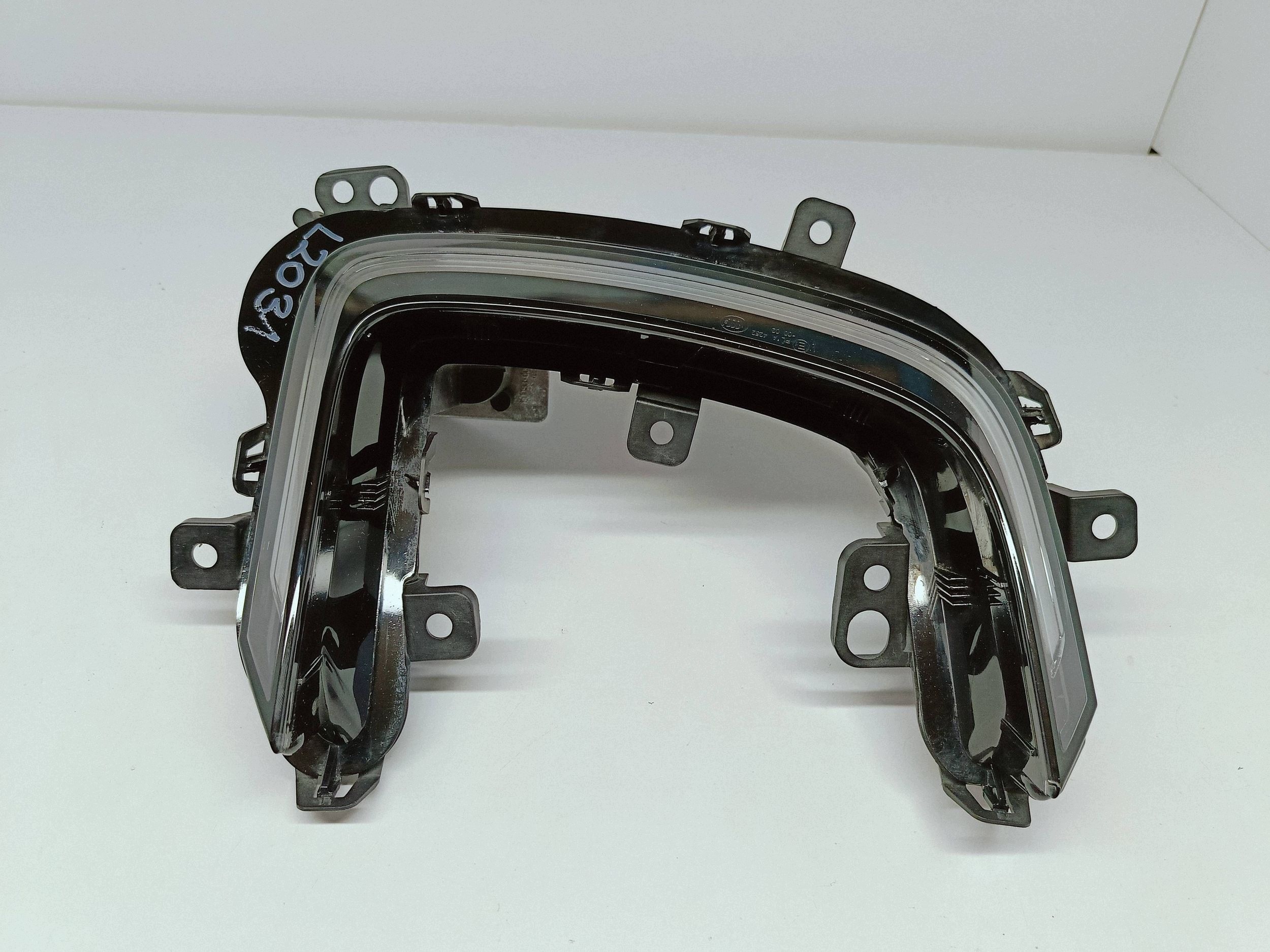 Feu DRL gauche OEM 12E941055E pour VW Up Lift image 7