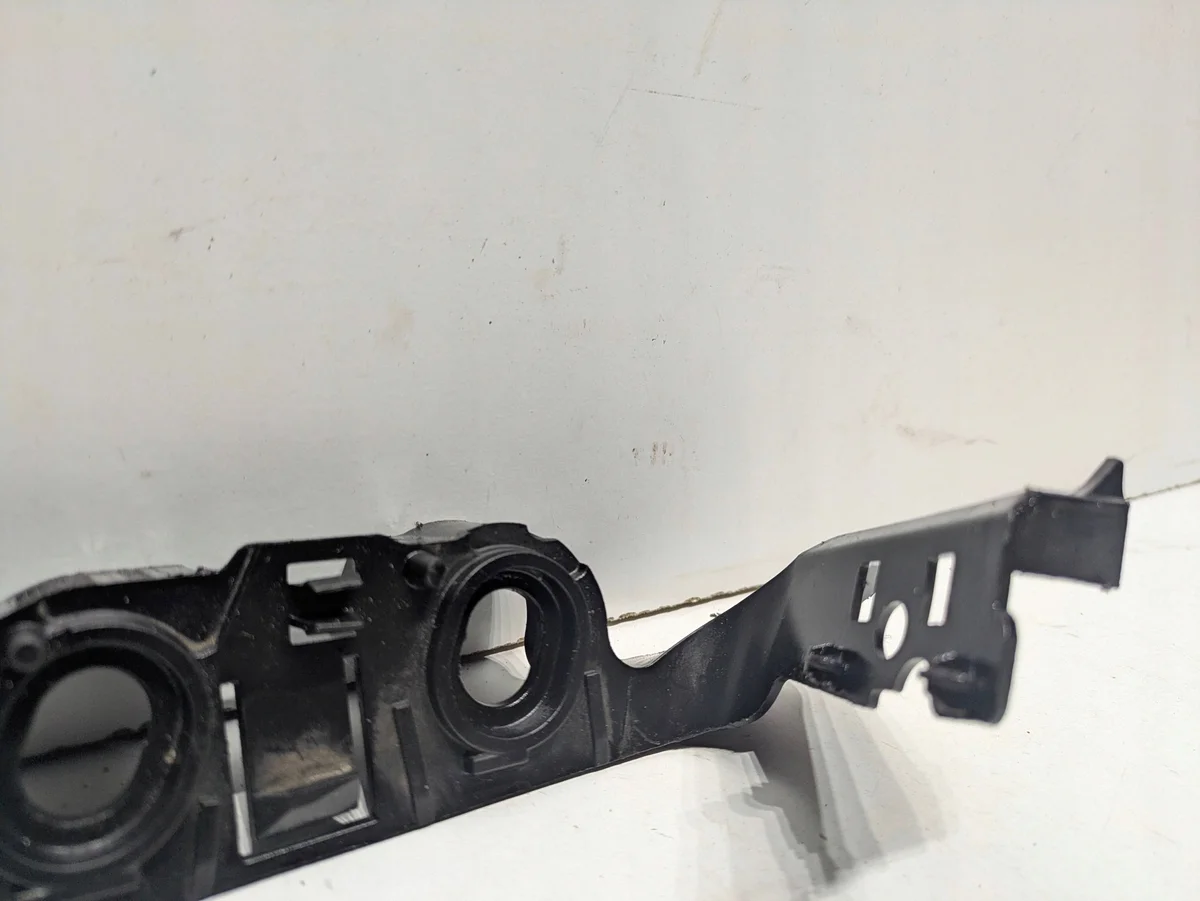 8W6807284 Audi A5 Deslizador Parachoques Derecho image 3