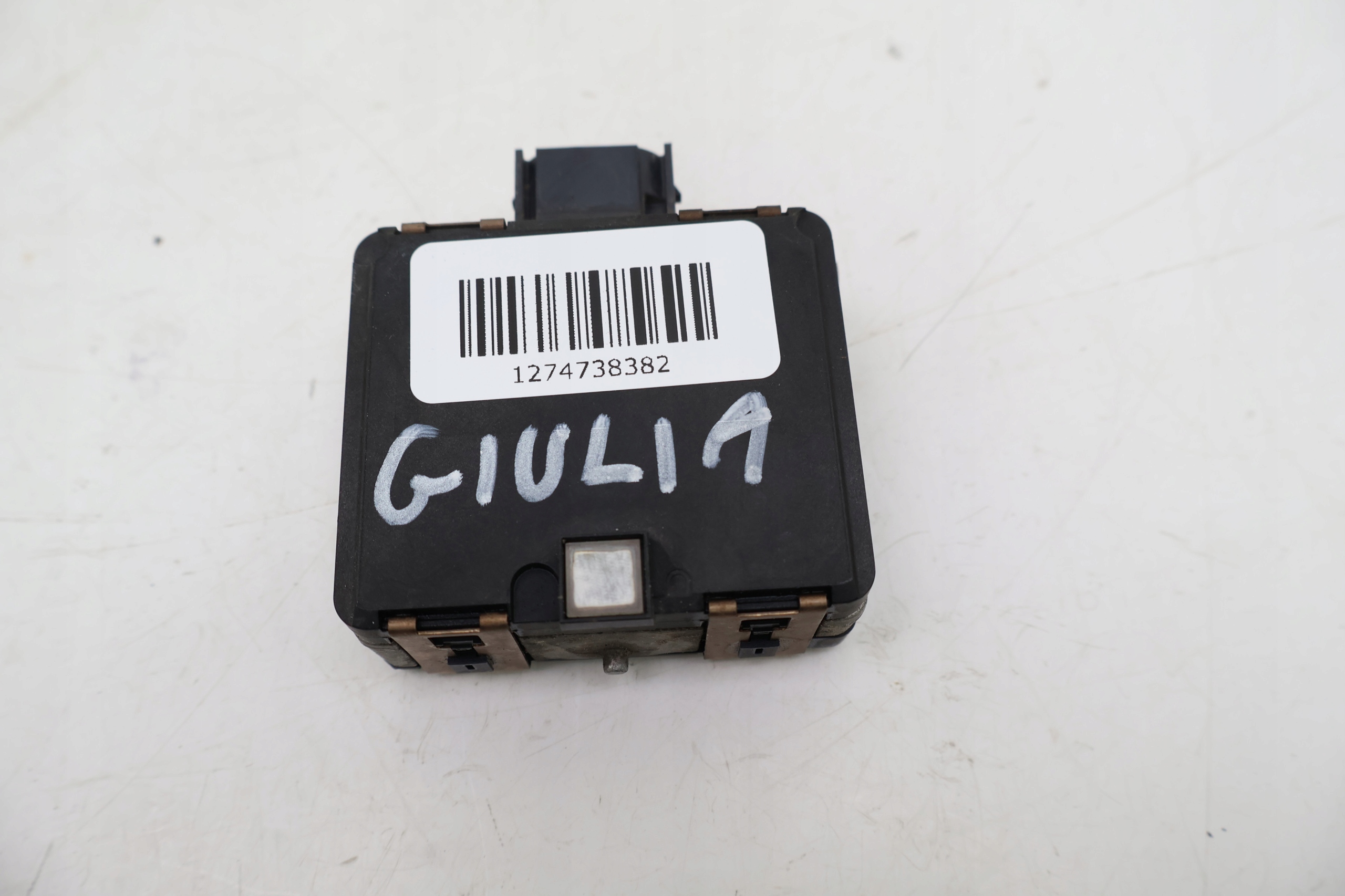 Sensor de Radar Alfa Romeo Giulia 5053232400 image 6