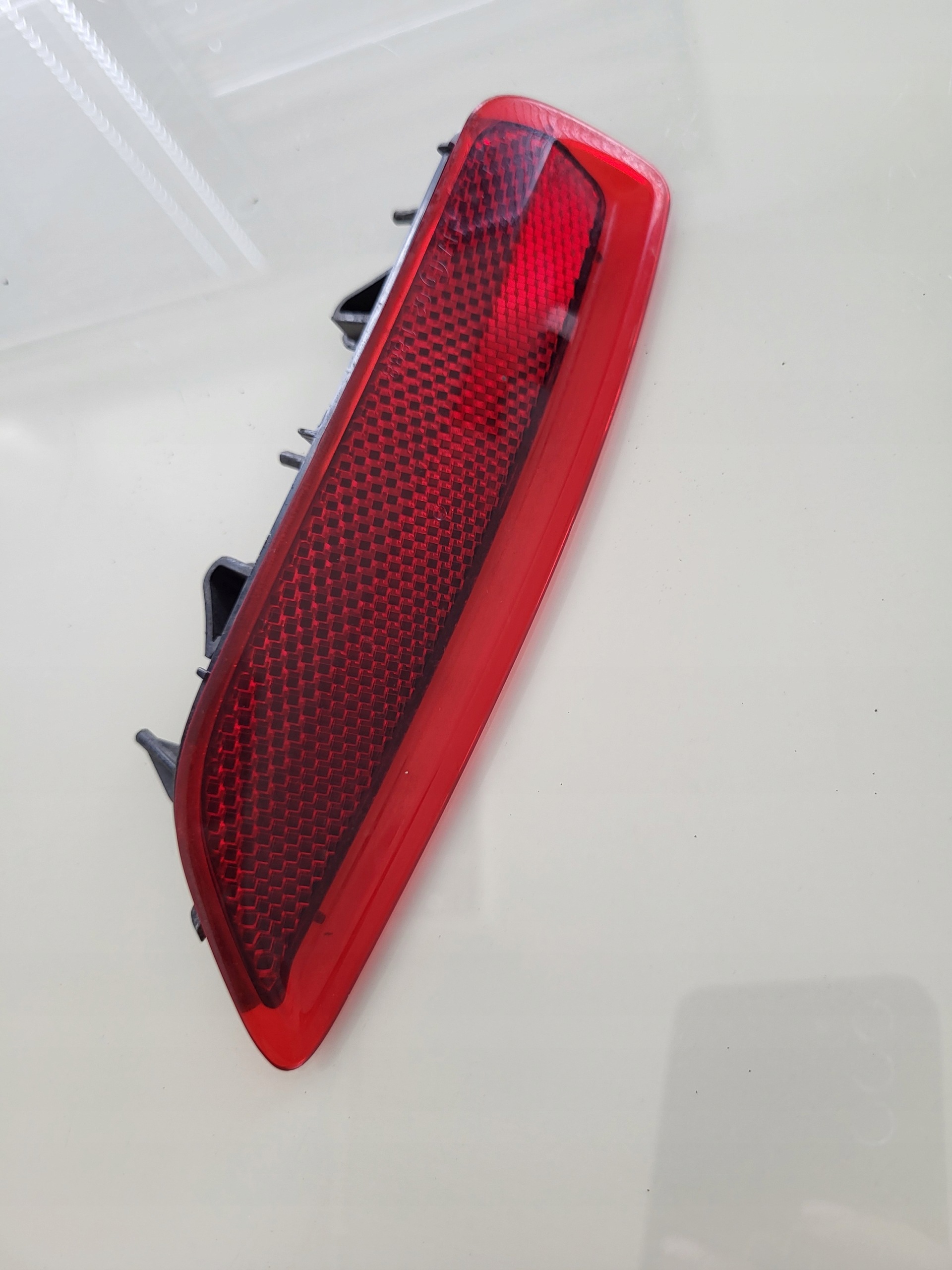 Refletor para-choques traseiro esquerdo Opel Astra GTC OEM 13158074 image 2