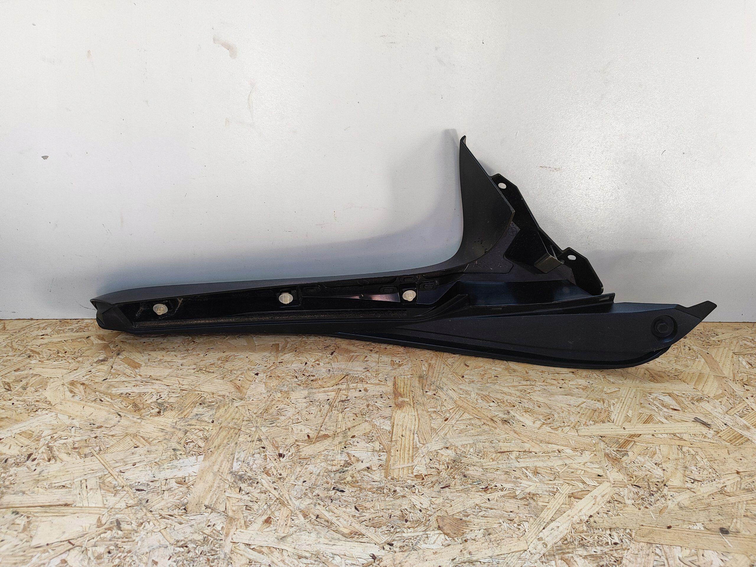 Toyota OE 76088-42050 Achterklep Strip image 5
