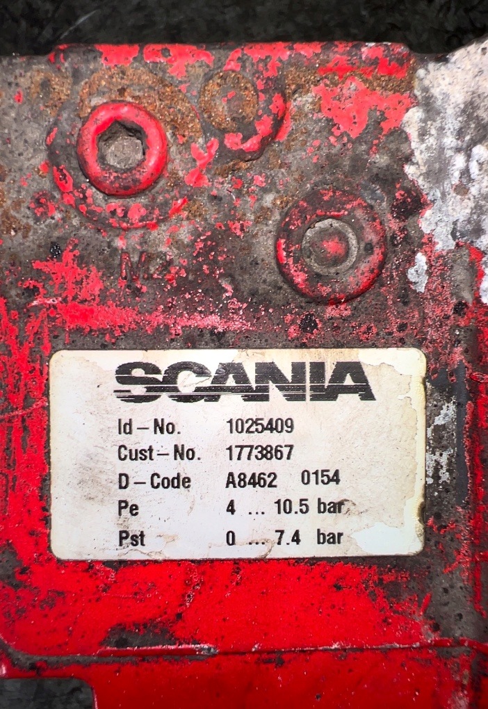 Soupape de commande ralentisseur Scania 1773867 - Occasion image 2
