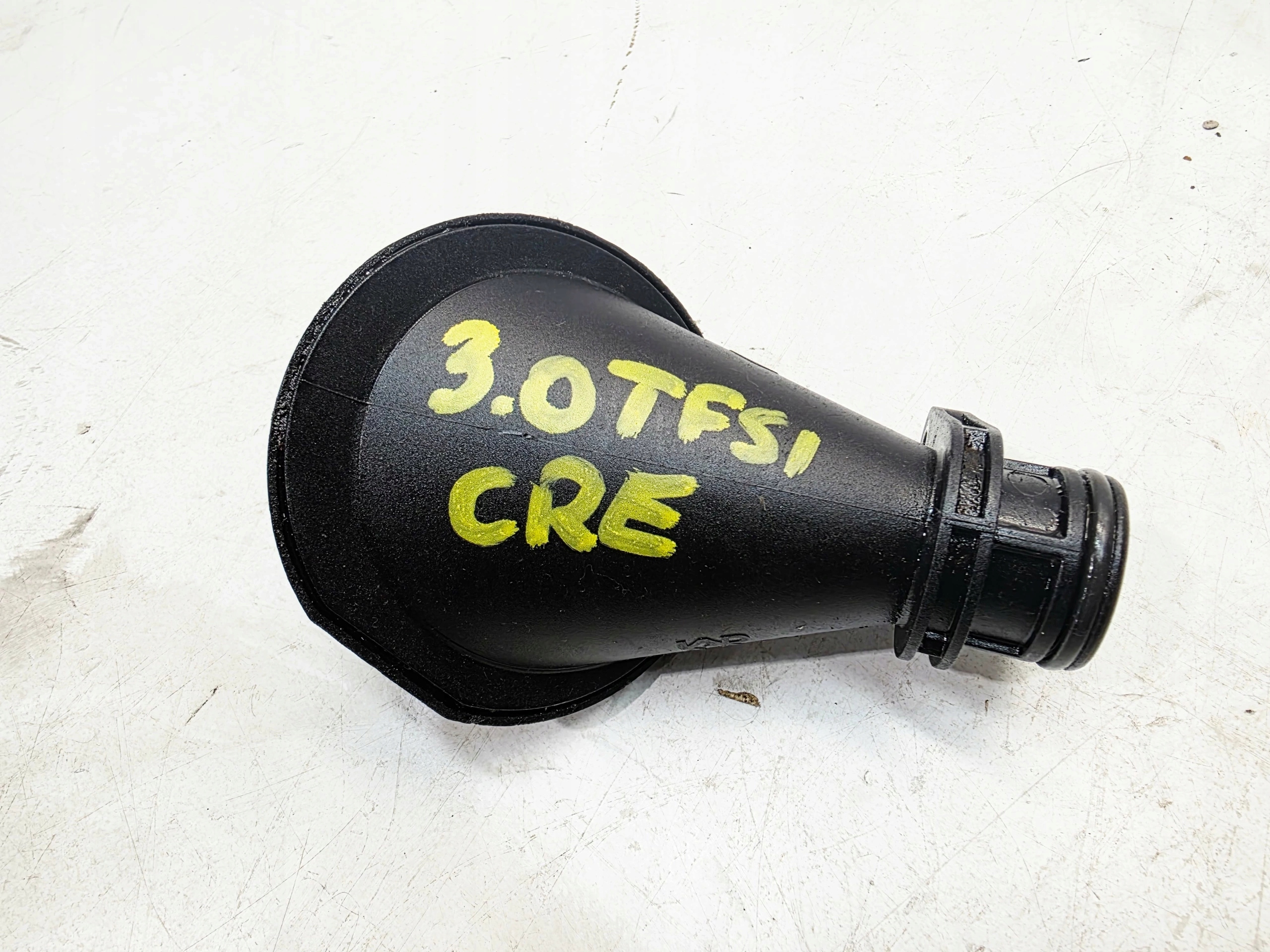 Oljesugrör Audi A4 B8 A5 8T Q5 8R A6 C7 A7 3.0 TFSI CRE image 6