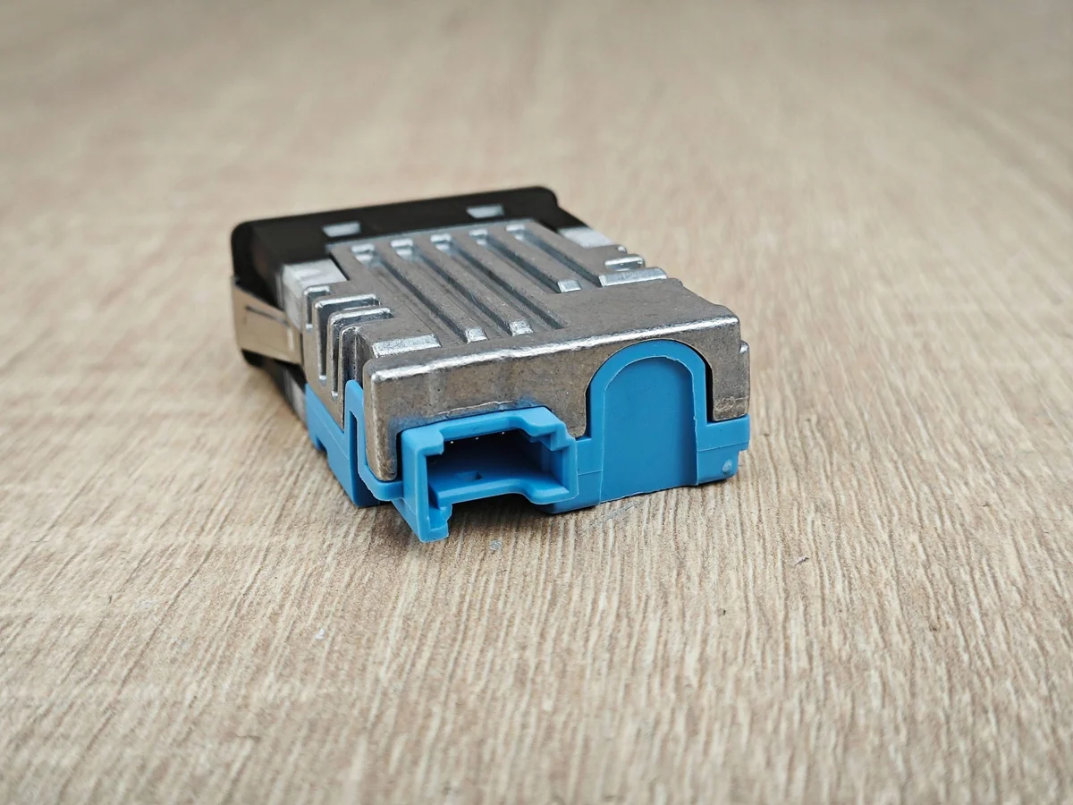 USB-C Buchse BMW G26 G20 8711940 image 3