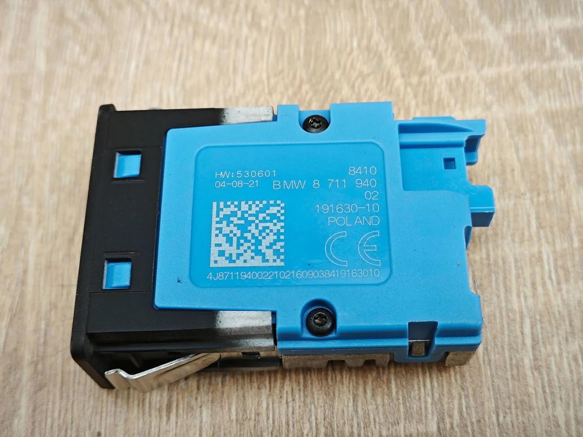 USB-C Buchse BMW G26 G20 8711940 image 4