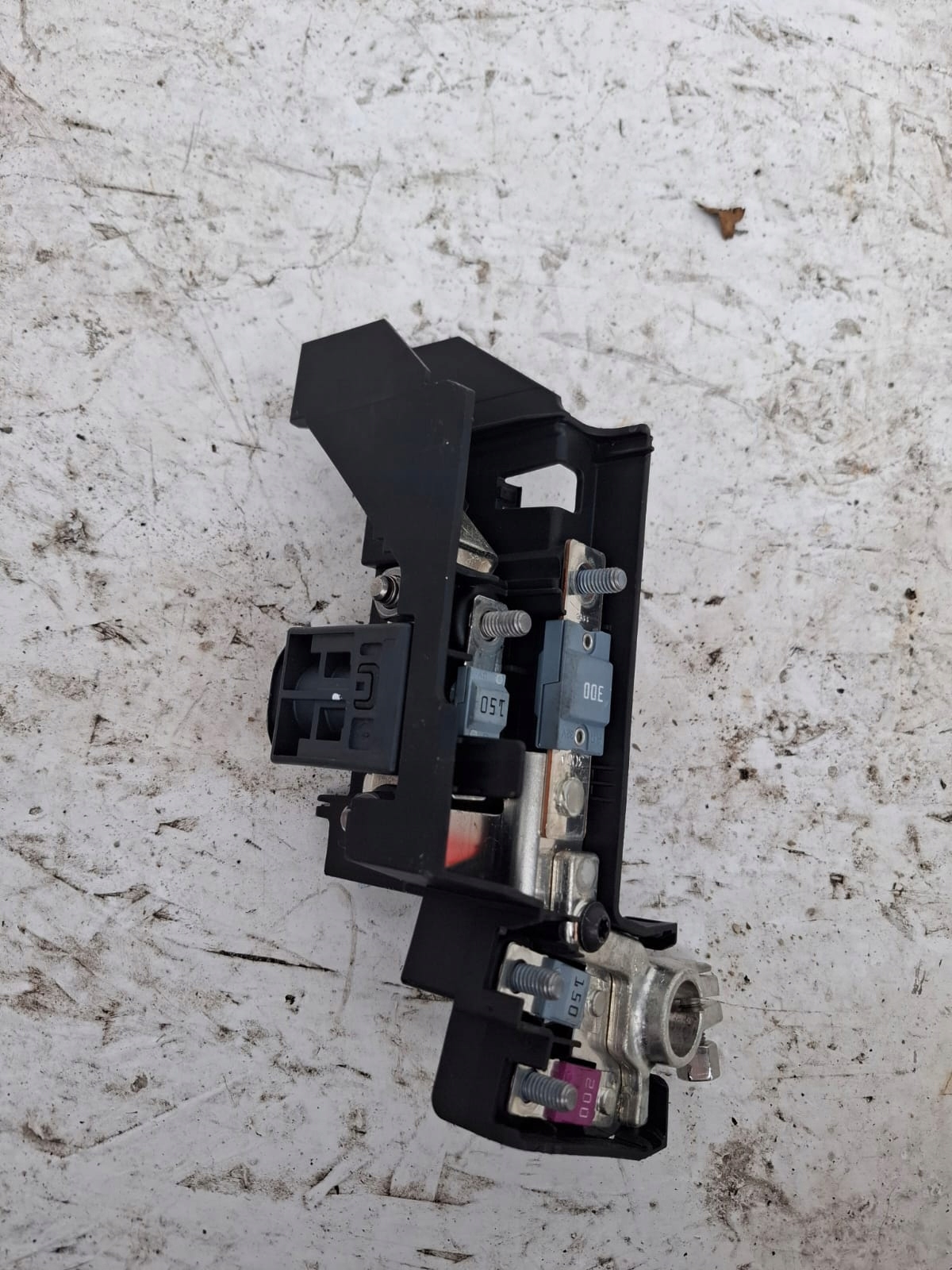 Terminal de Fusível Porsche OEM 4F0915519 - Usado image 3