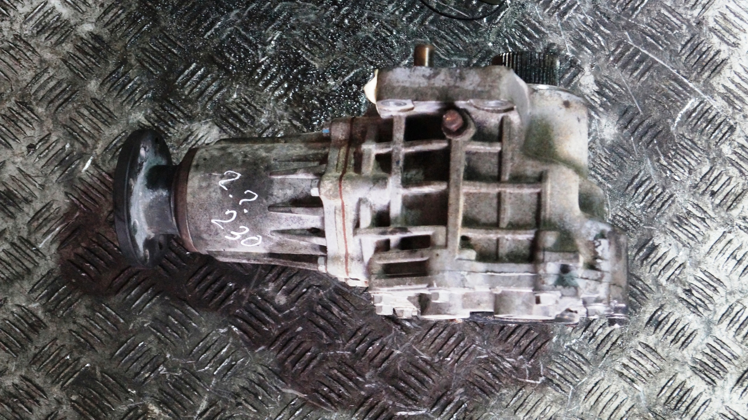 Boîte de transfert Hyundai OEM 47300-3B300 Santa Fe image 3