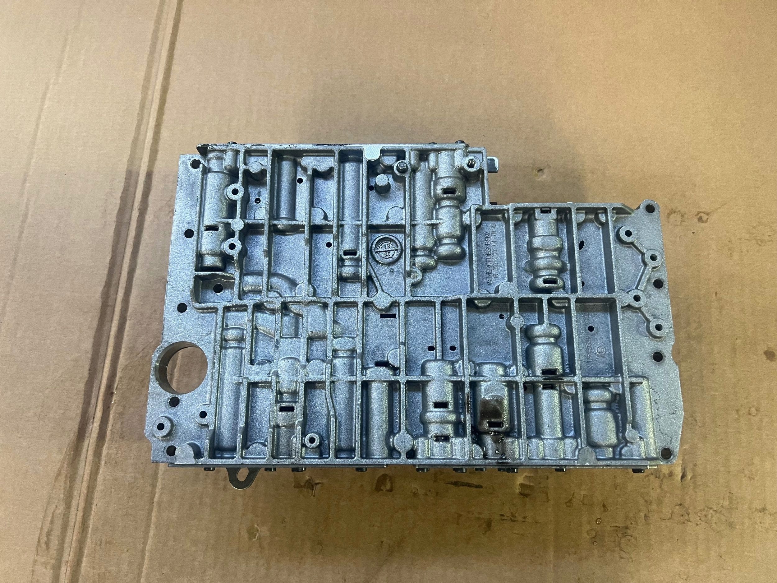 Unidade Mecatrónica OEM R2112770101 para Mercedes W204 image 2
