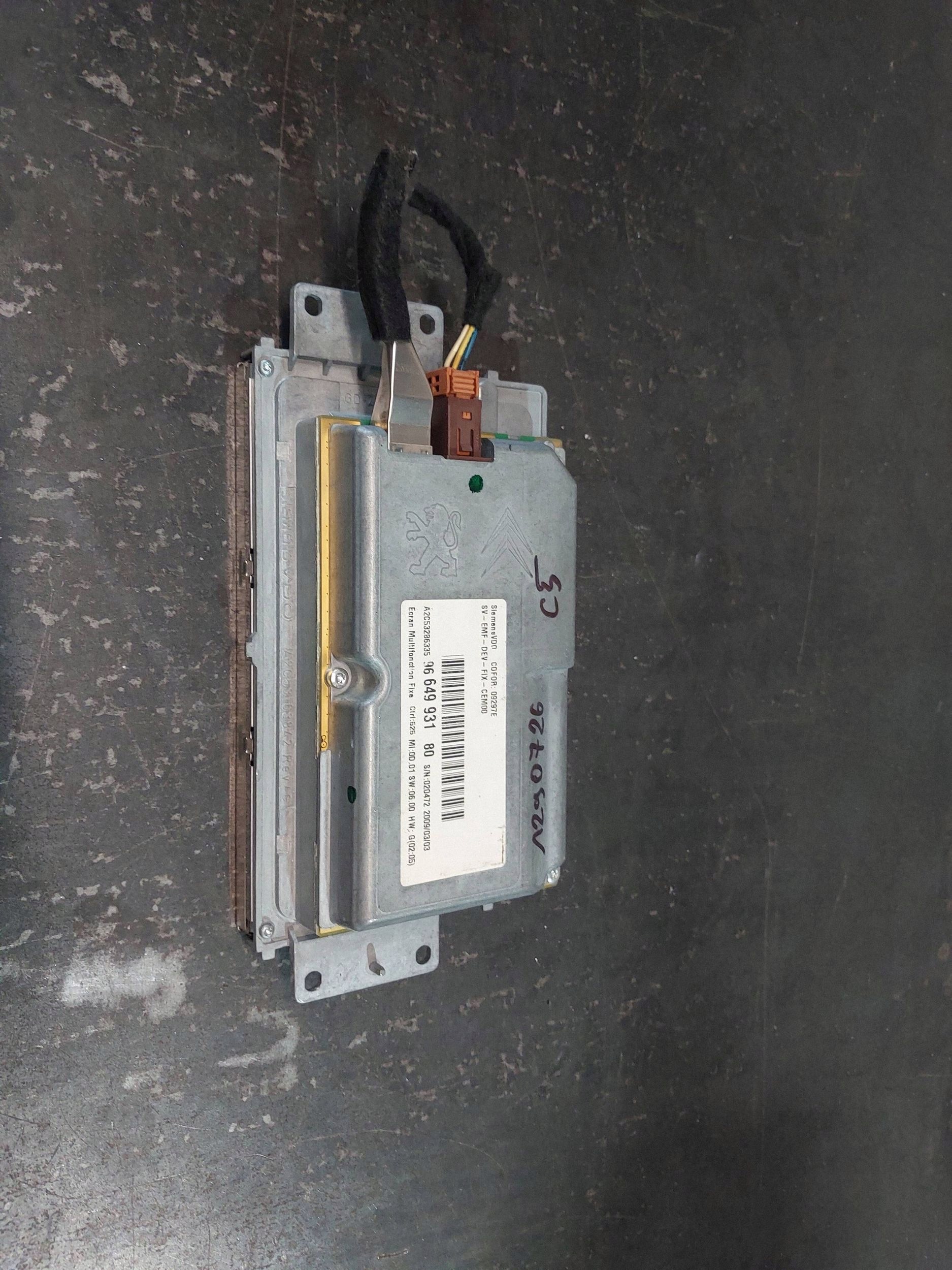 Rádio CD Citroen C5 II X7 OEM 96661984ZD - Usado image 10