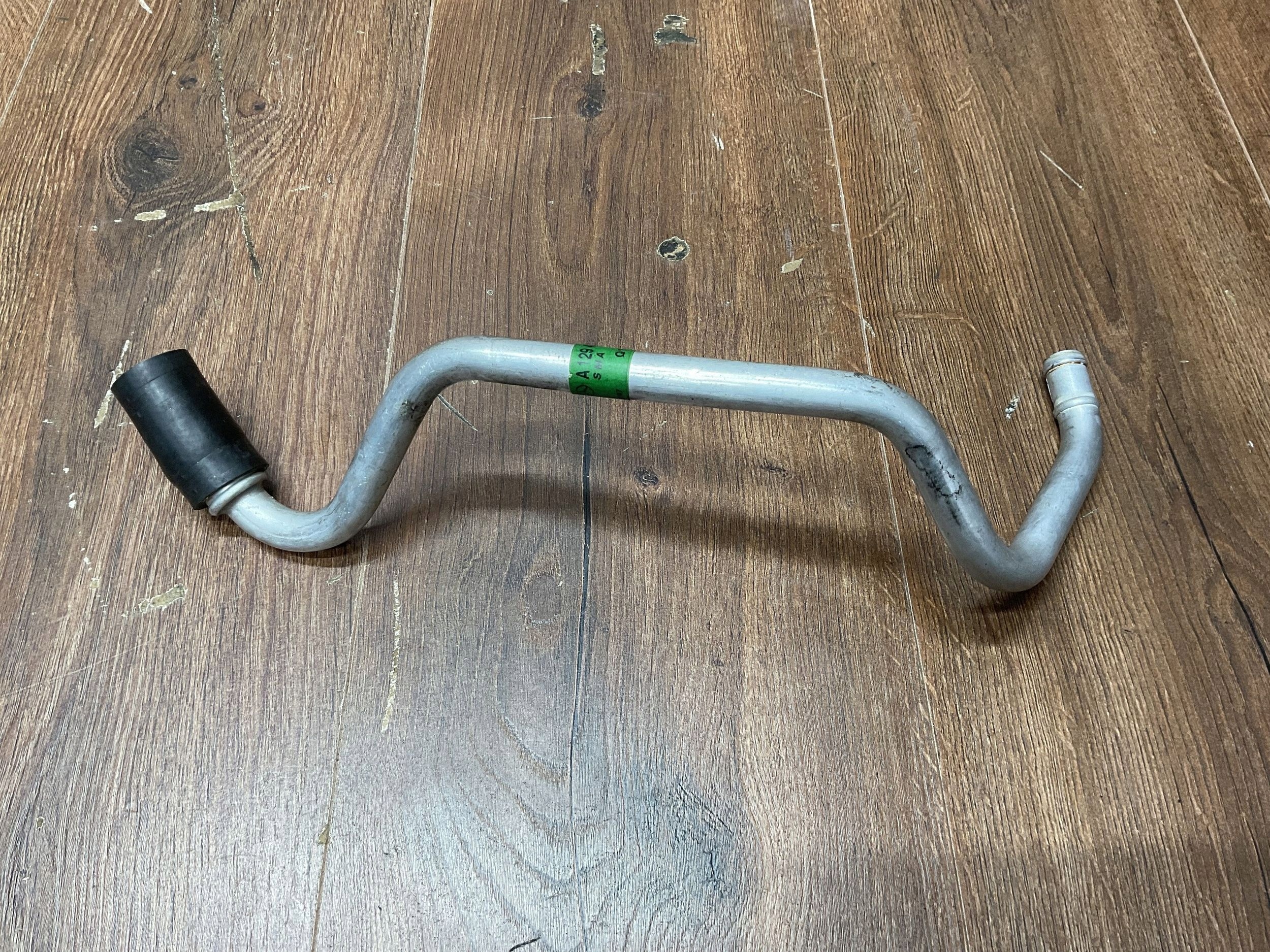 Conducto alimentación inyector OEM A1294765201 Mercedes-Benz image 2