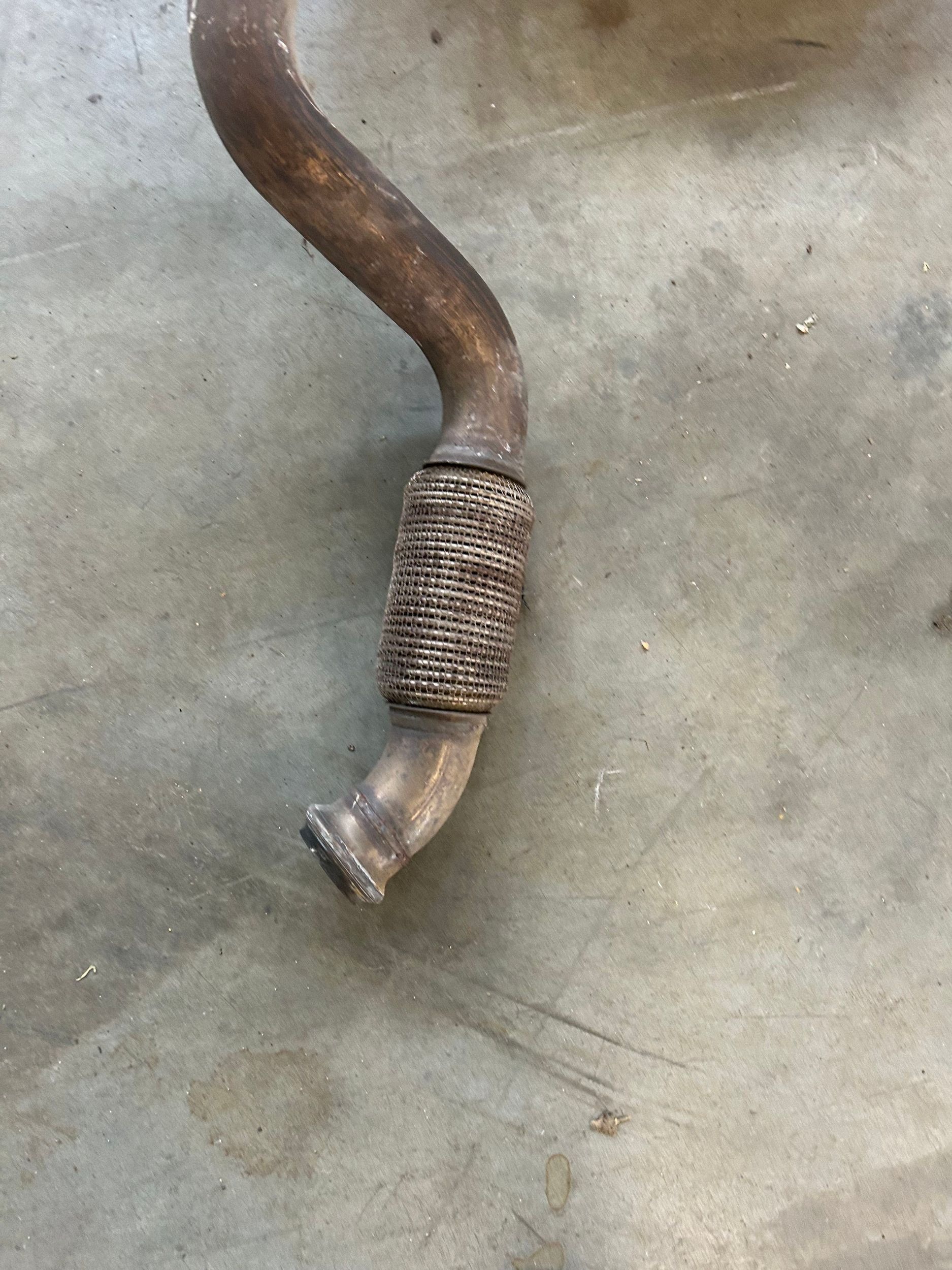 Mercedes DPF-suodatin OEM A2464900514 Käytetty