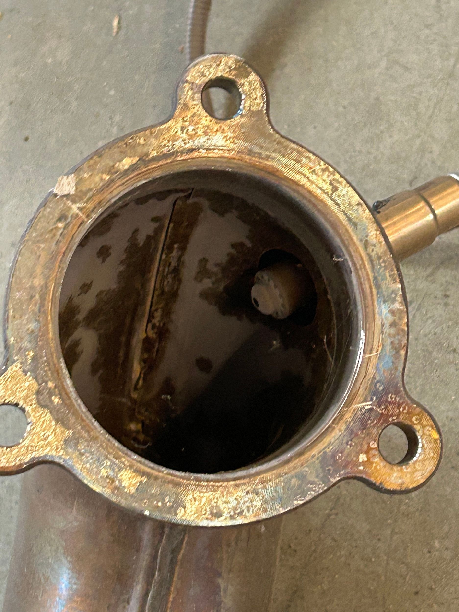 Filtro DPF Mercedes OEM A2464900514 Usado image 6