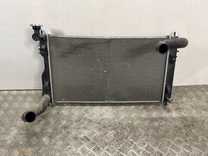 Wasserkühler Subaru Impreza V 45111FL00B