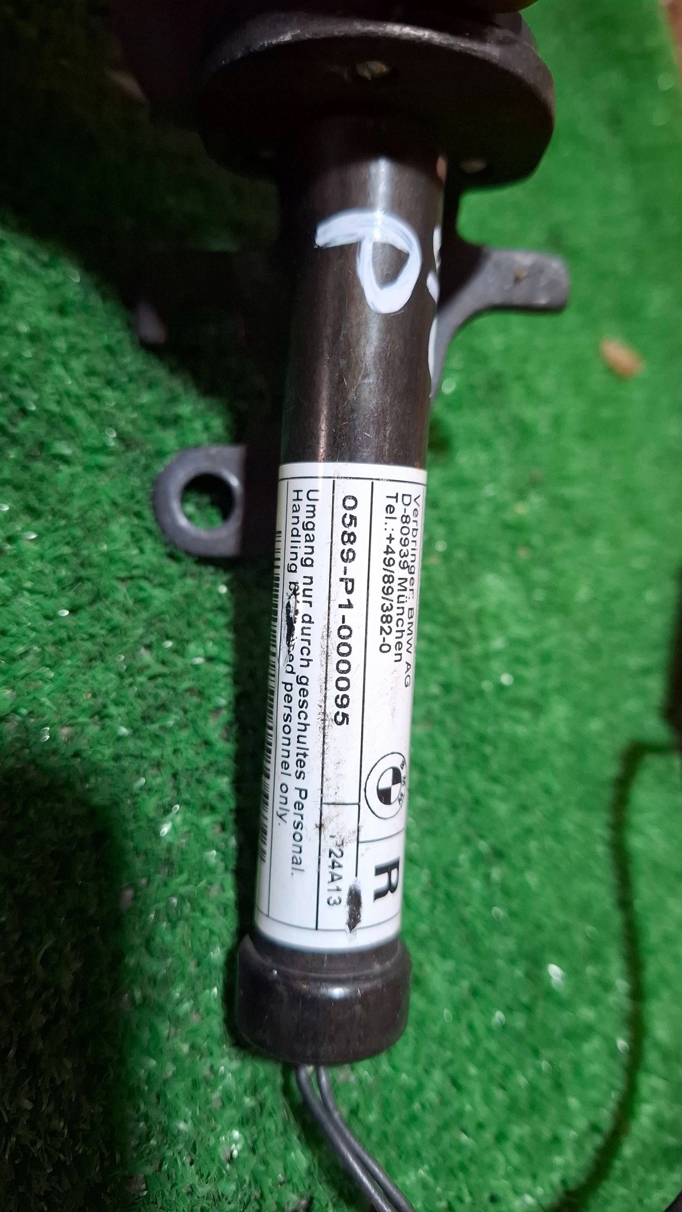 BMW G30 G80 Oikea Pyrotekninen Varaus OEM 0589P1000095 image 4
