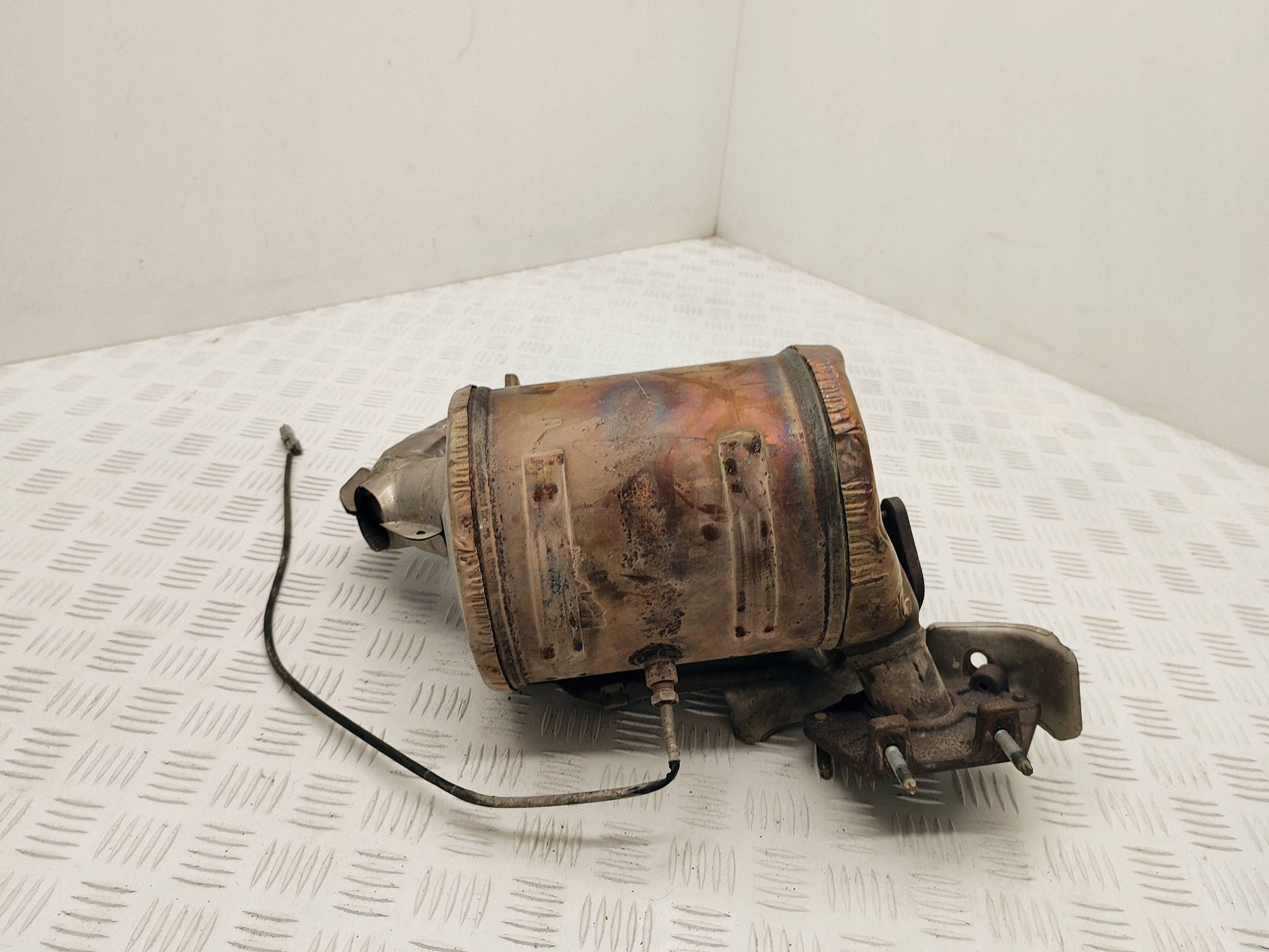 OEM 208A00758R Nissan Qashqai II Katalysator image 2