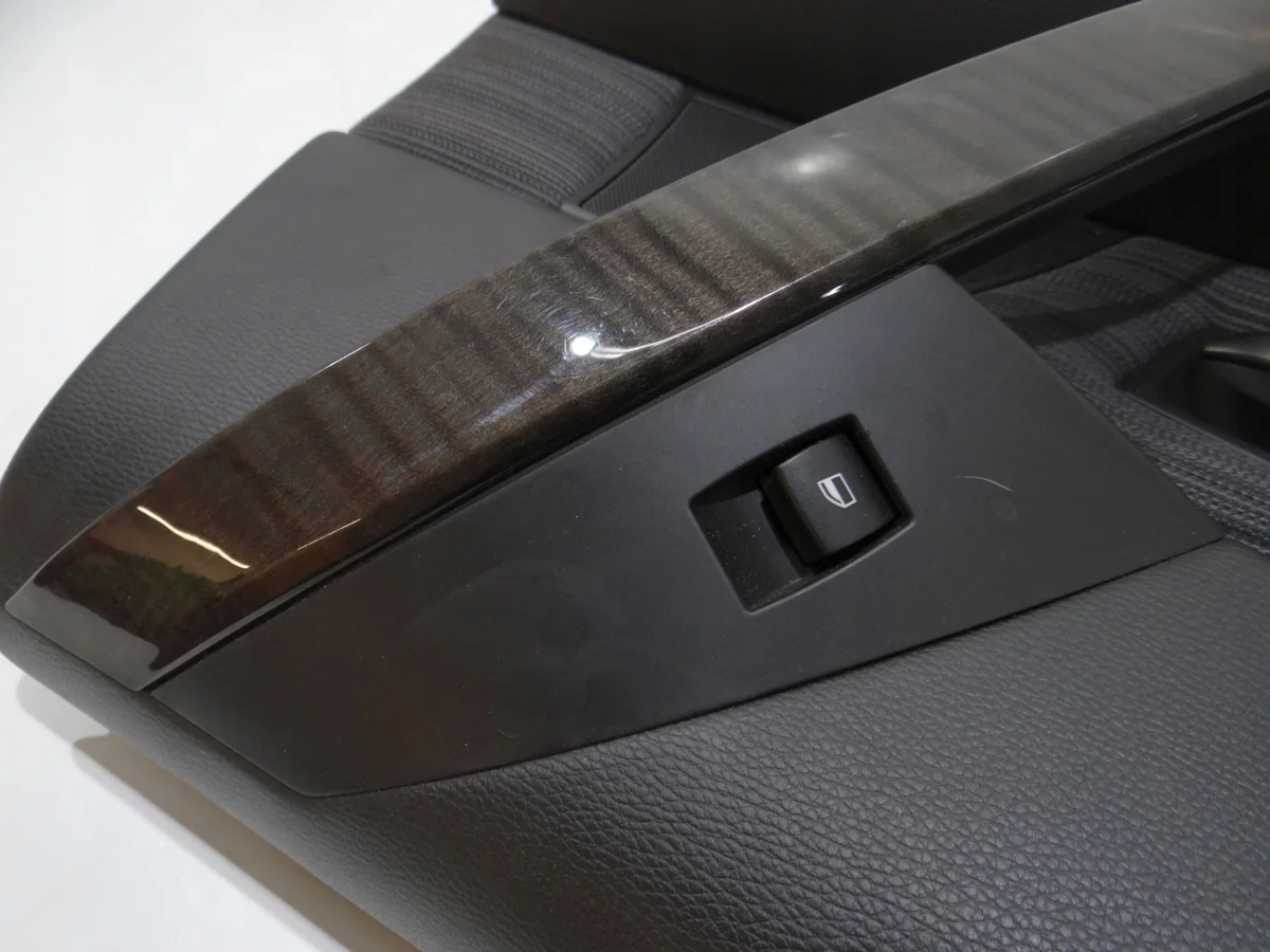 Dörrpanel Bak Vänster BMW E61 Logic 7 image 5