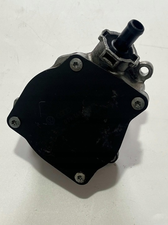 Audi RS3 TTRS RSQ3 Formentor 2.5 TFSI Vacuum Pump 07K145100D F J L KoproParts